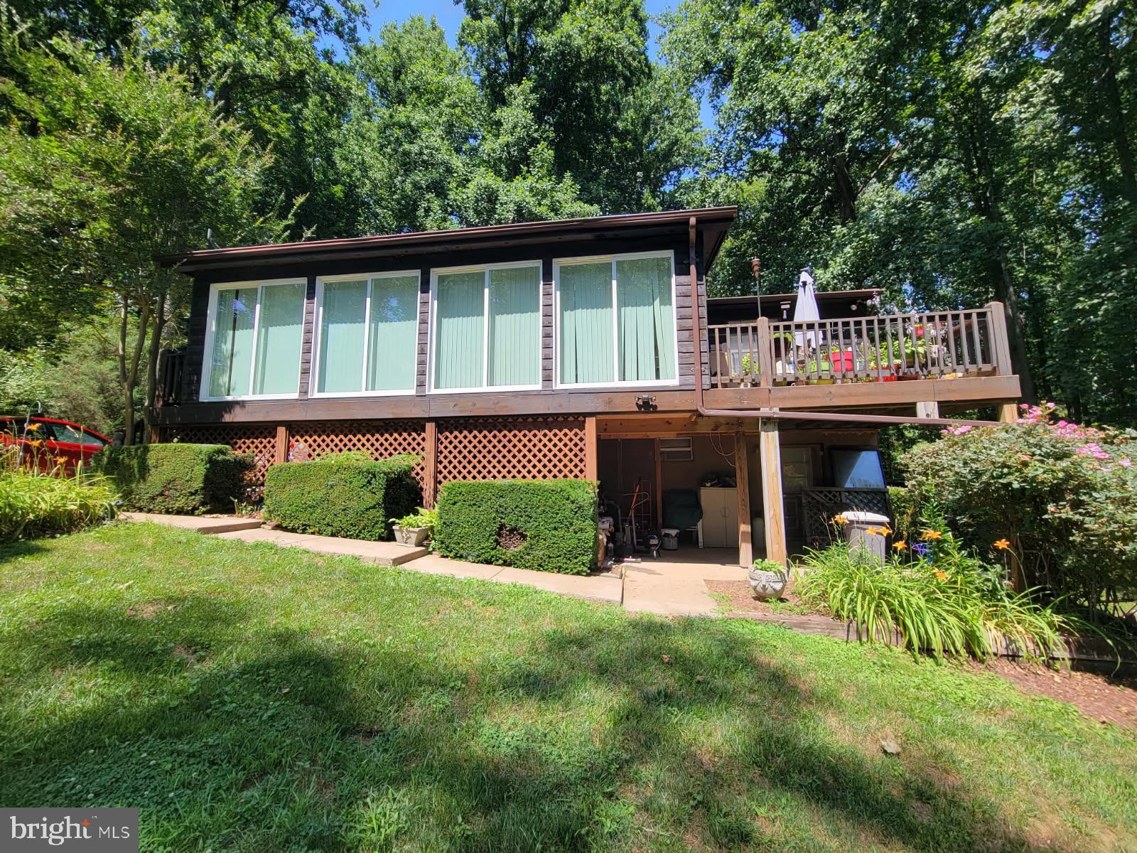 GLENMORE HEIGHTS - Residential