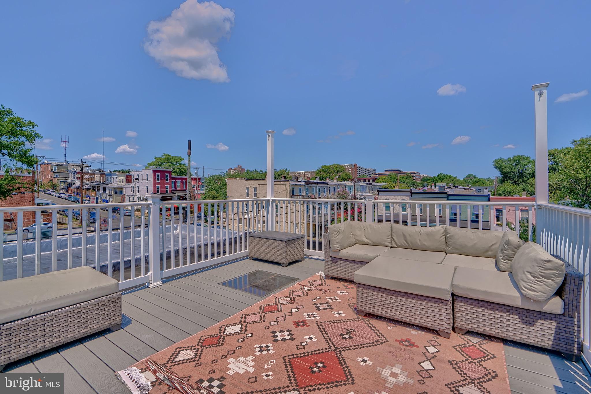 HAMPDEN HISTORIC DISTRICT - Residential