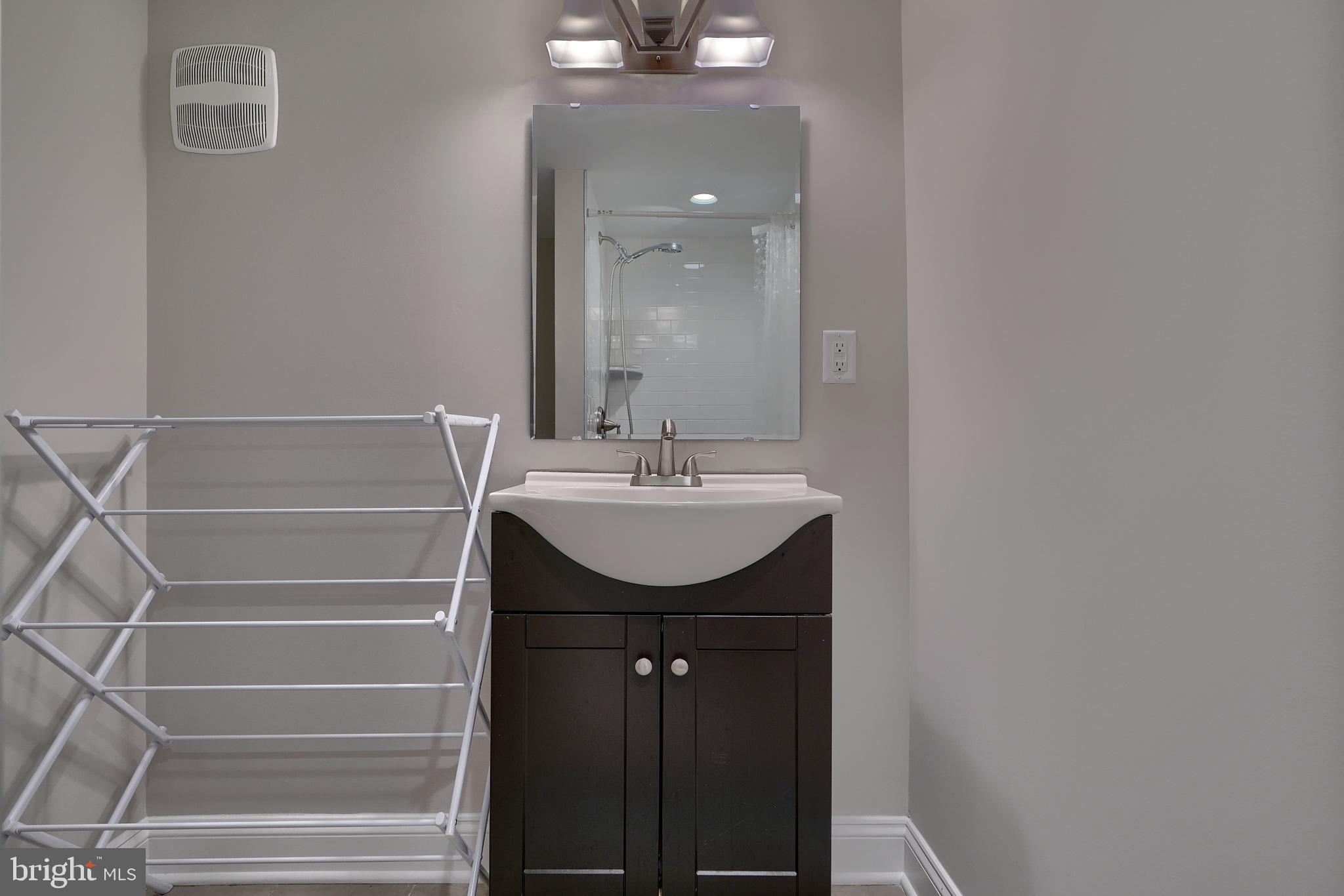 HAMPDEN HISTORIC DISTRICT - Residential