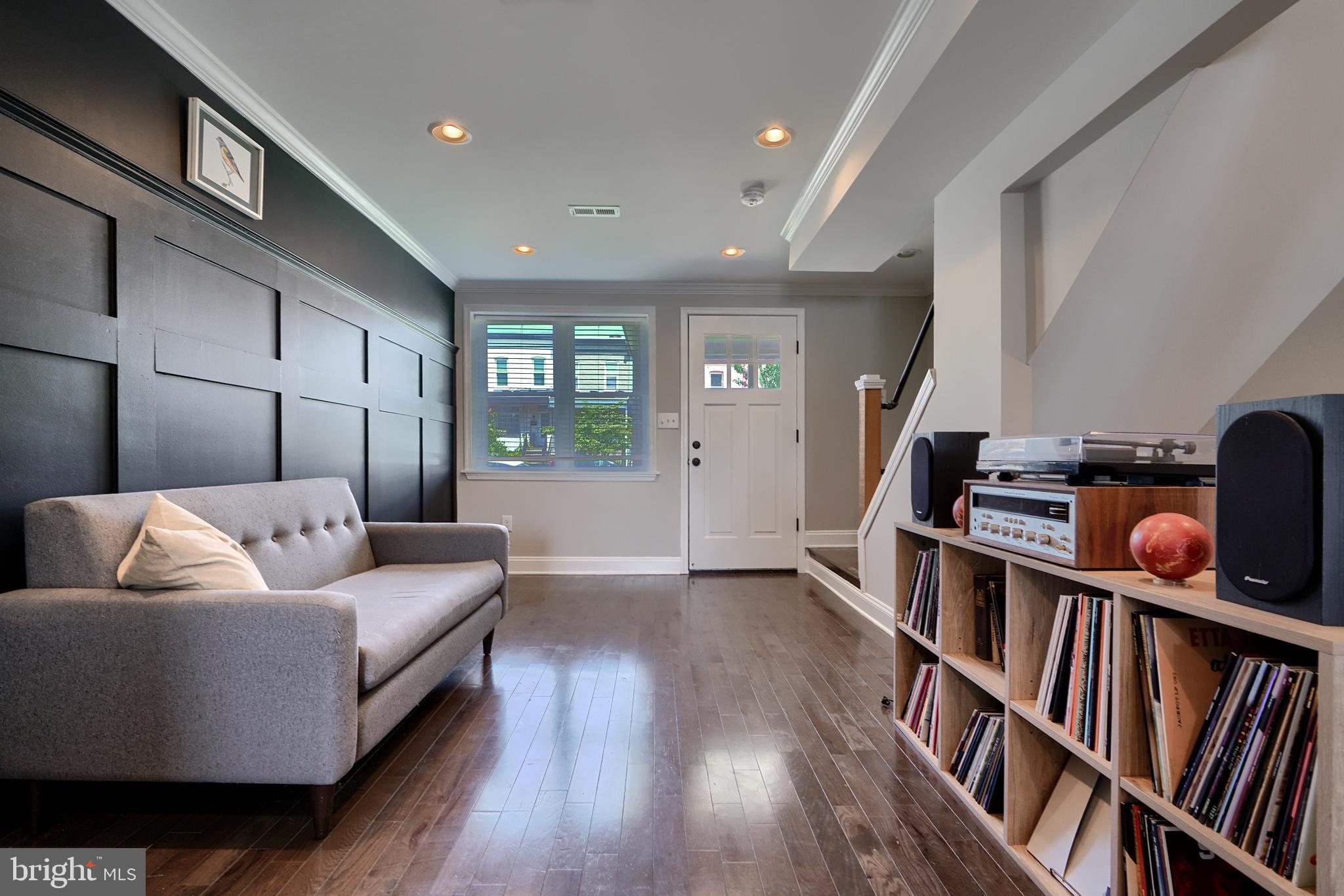 HAMPDEN HISTORIC DISTRICT - Residential