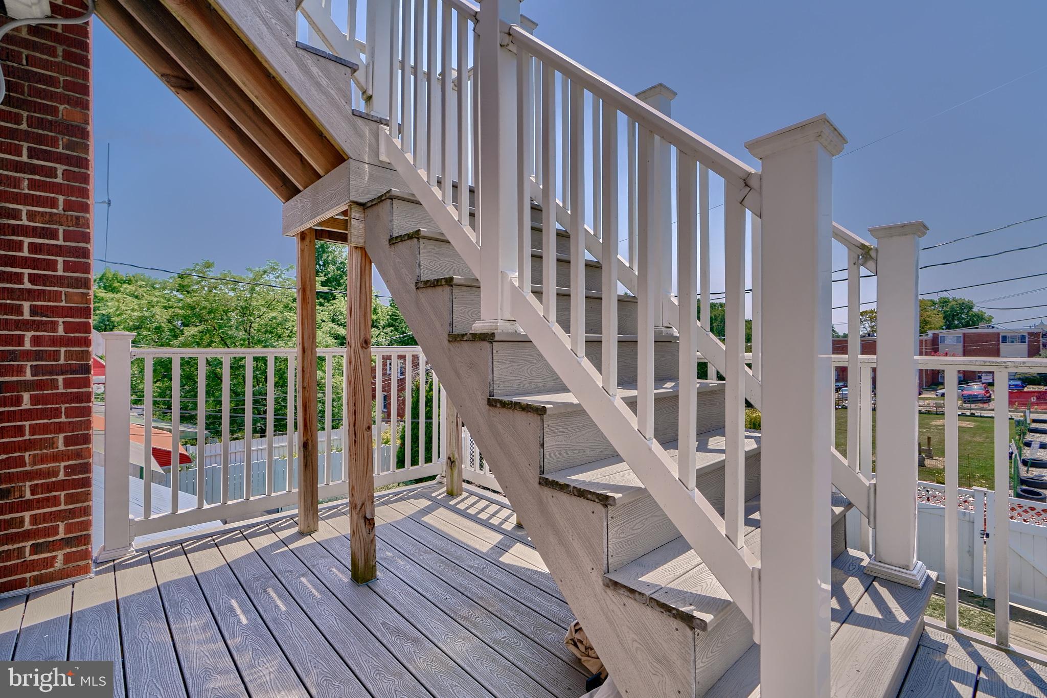 HAMPDEN HISTORIC DISTRICT - Residential