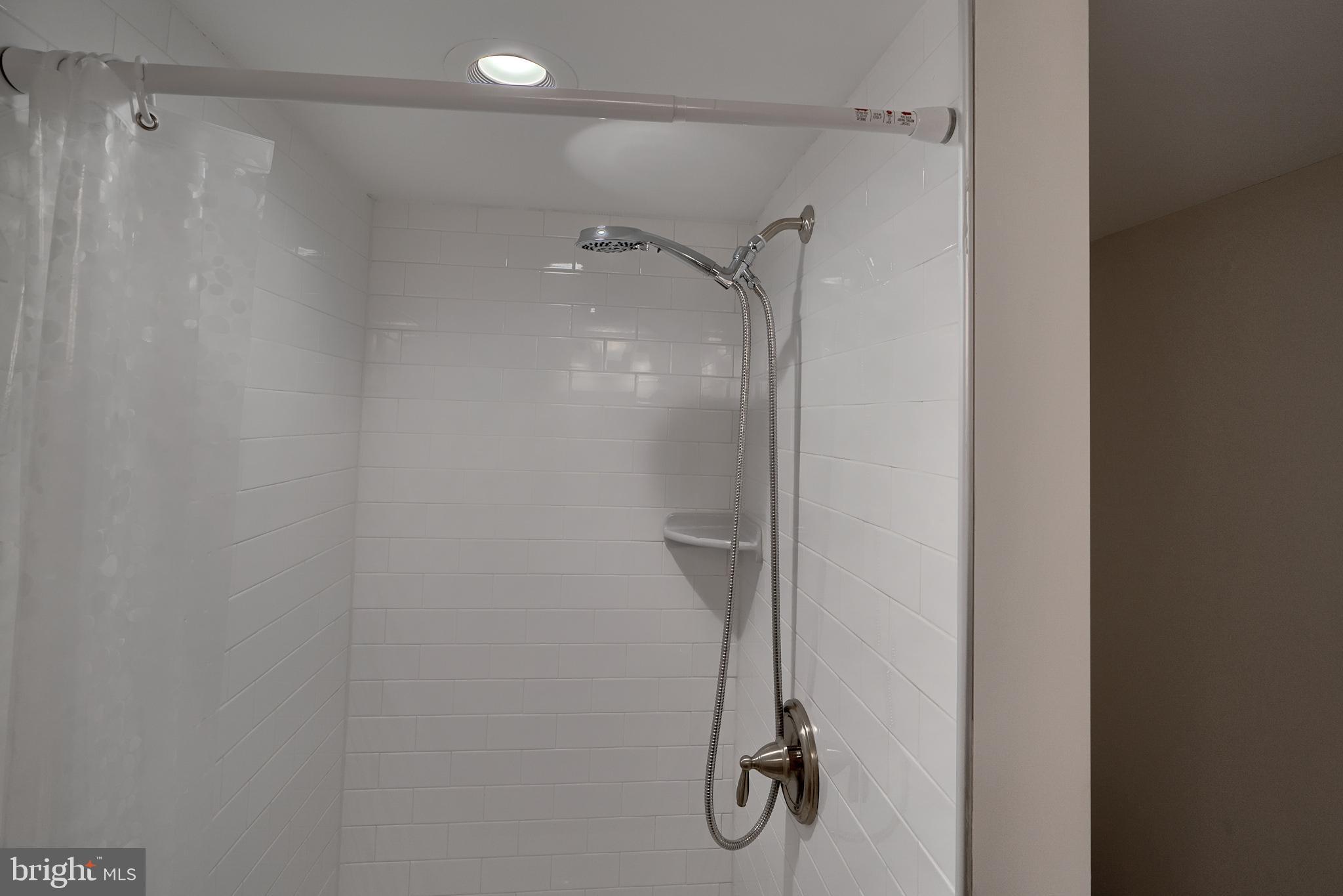 HAMPDEN HISTORIC DISTRICT - Residential