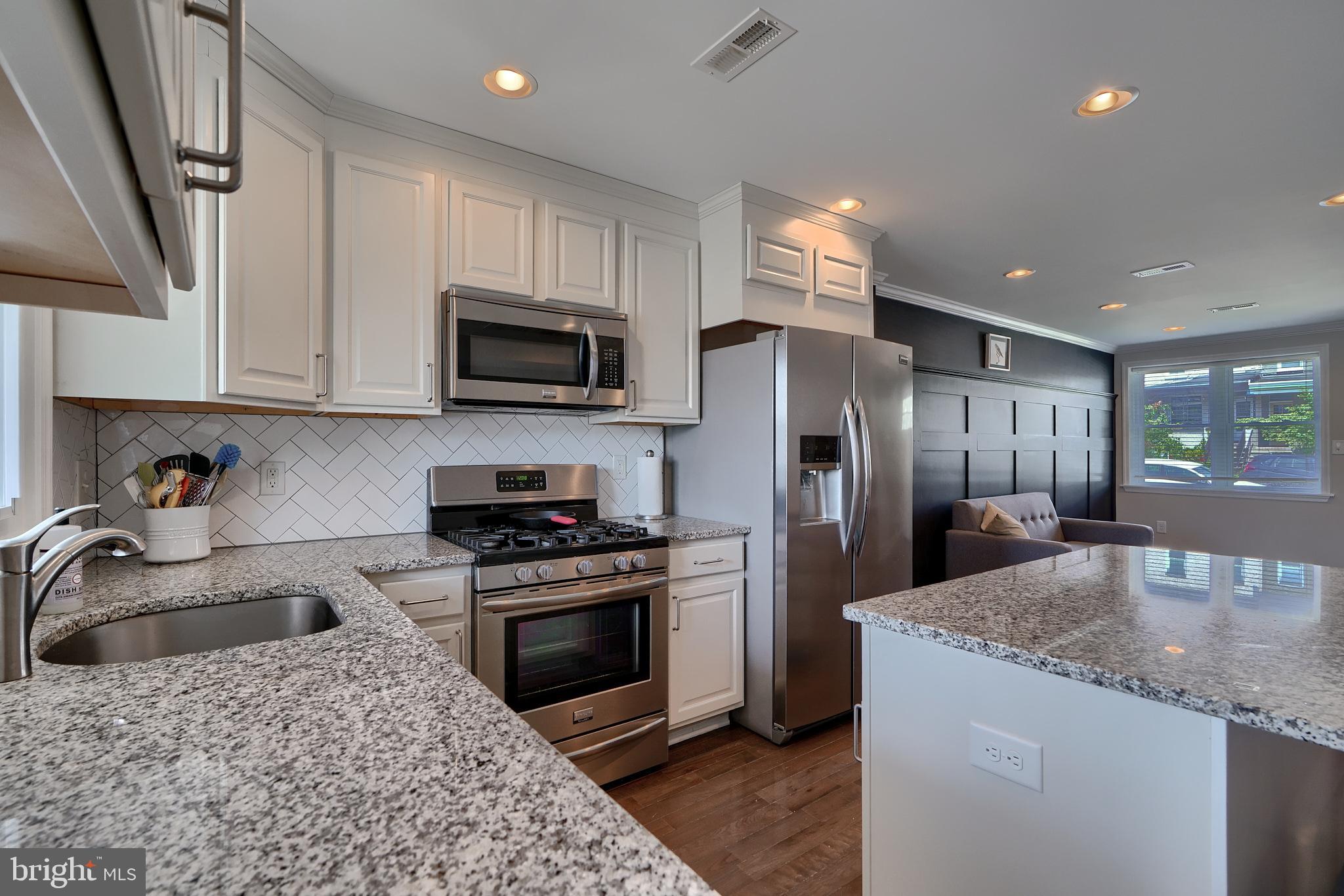 HAMPDEN HISTORIC DISTRICT - Residential