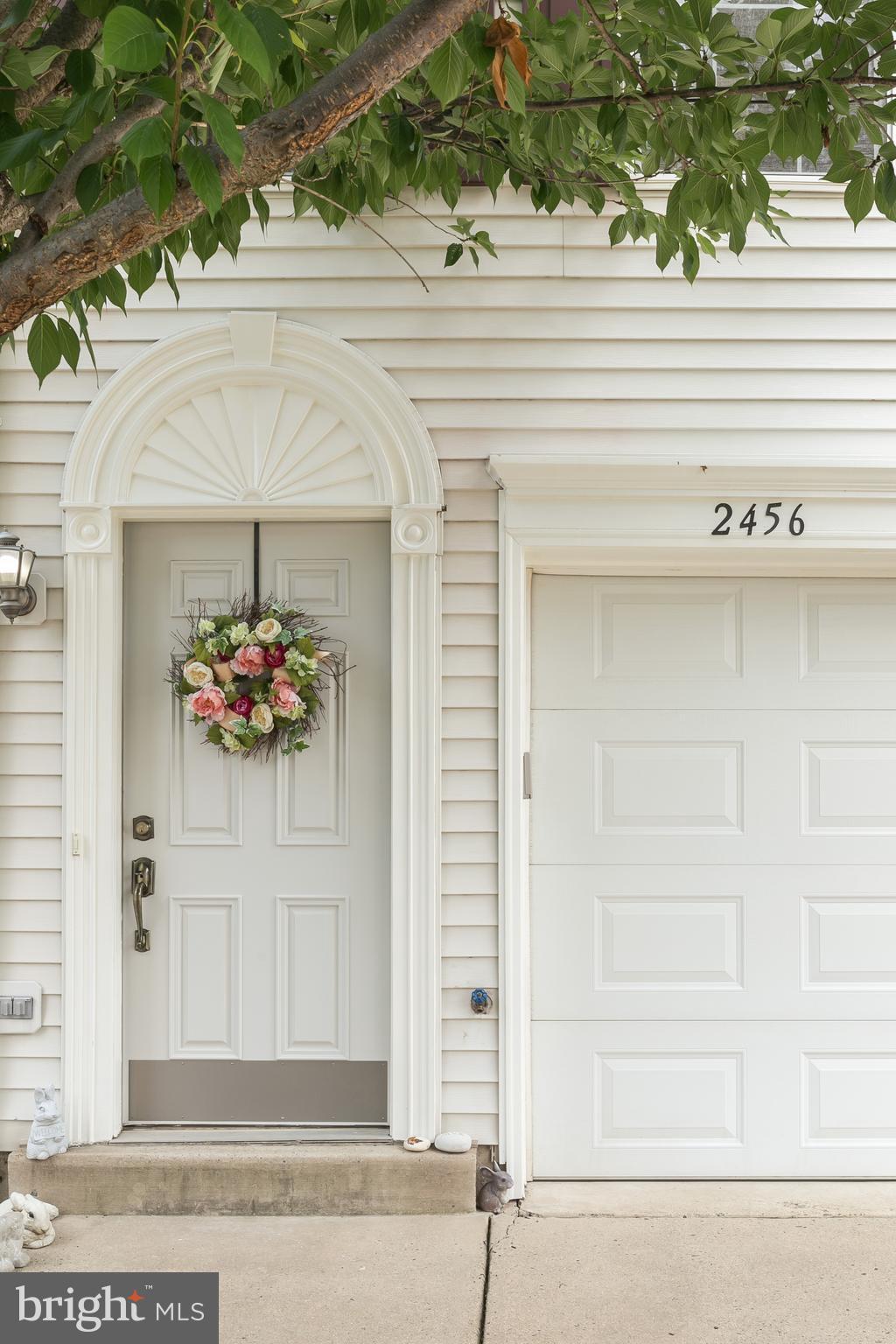 MCNAIR FARMS LANDBAY - Residential