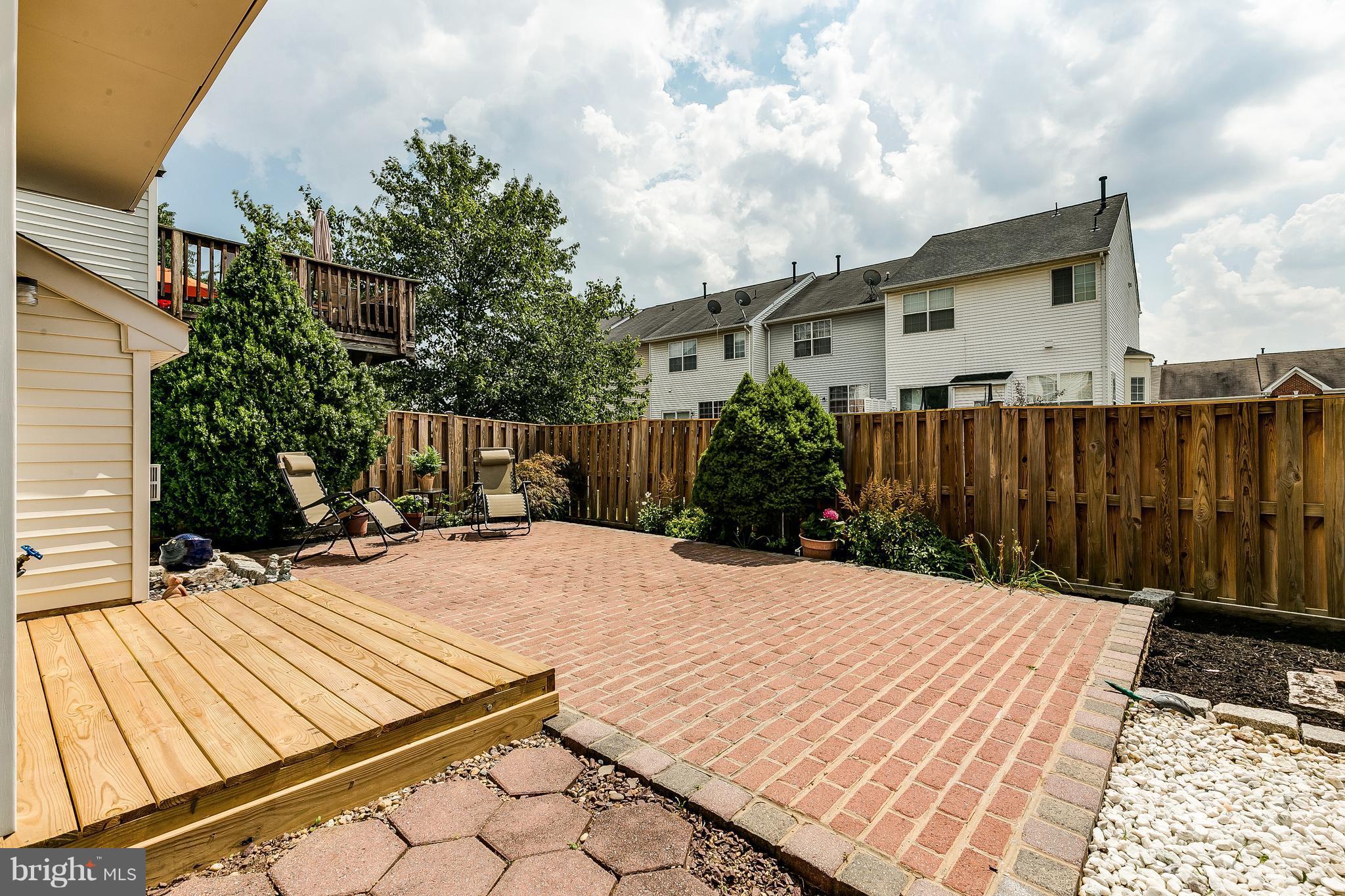 MCNAIR FARMS LANDBAY - Residential