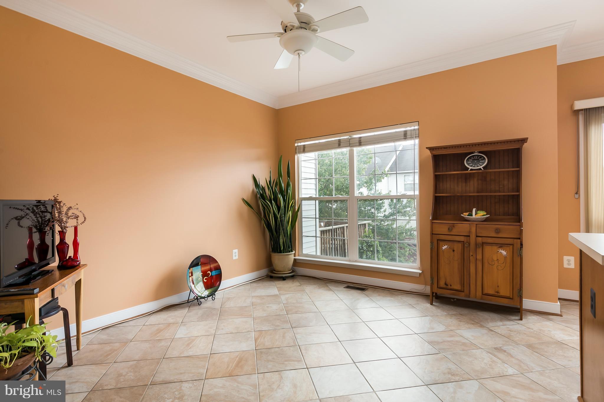 MCNAIR FARMS LANDBAY - Residential