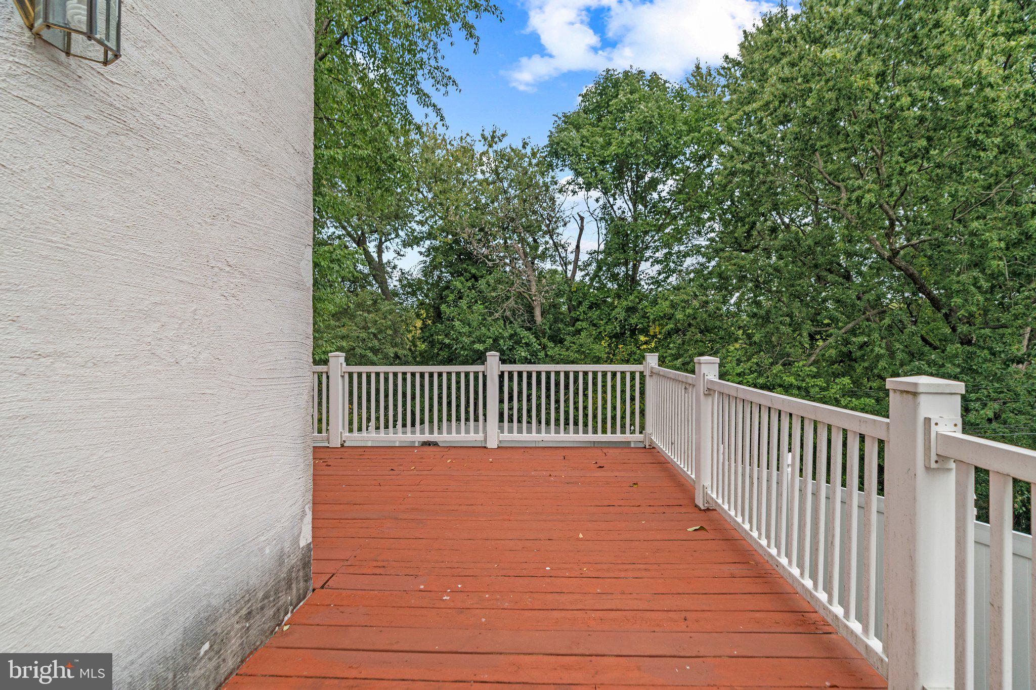 WOODLYN - Residential