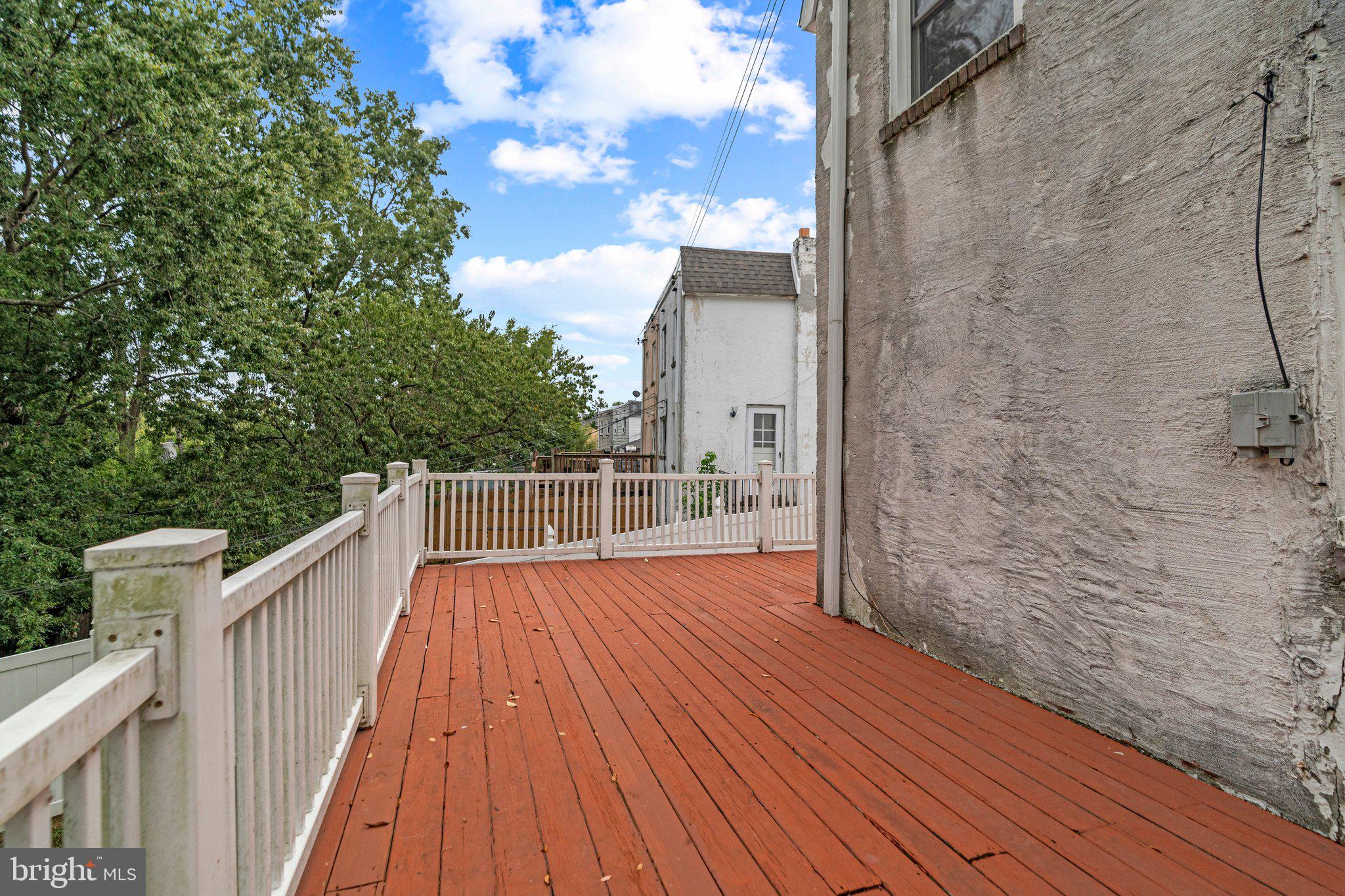 WOODLYN - Residential