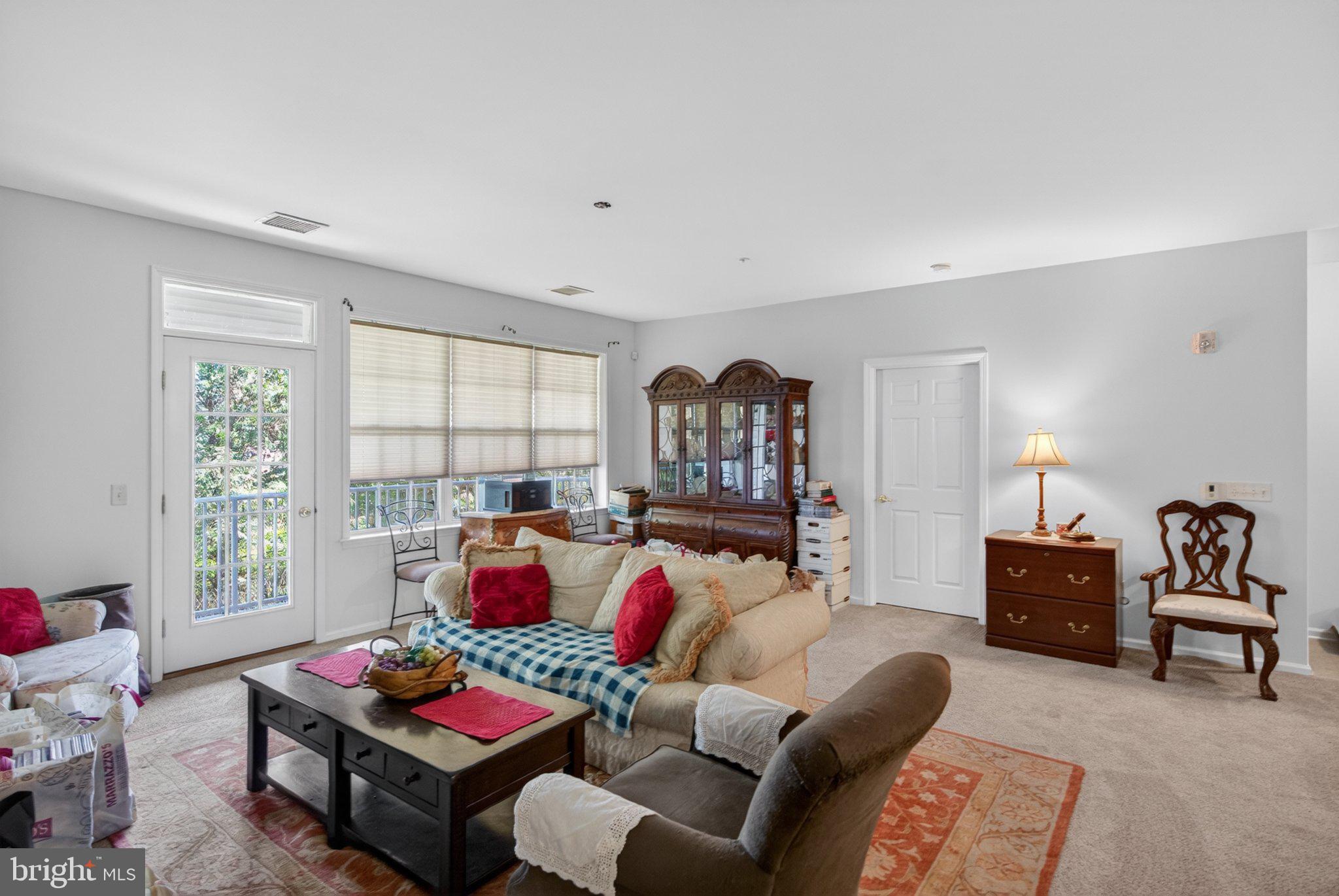 526 TIMBERLAKE DRIVE