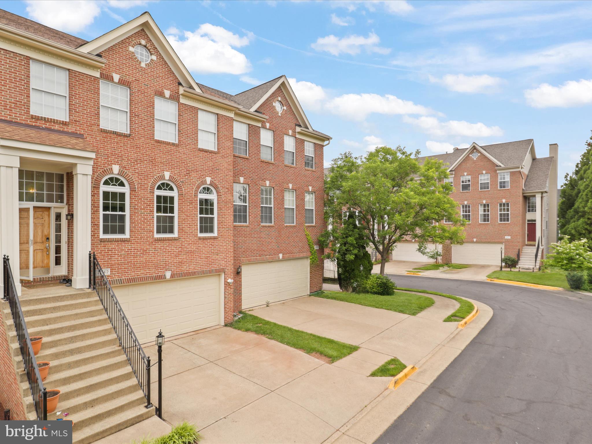 2642 LOGAN WOOD DRIVE