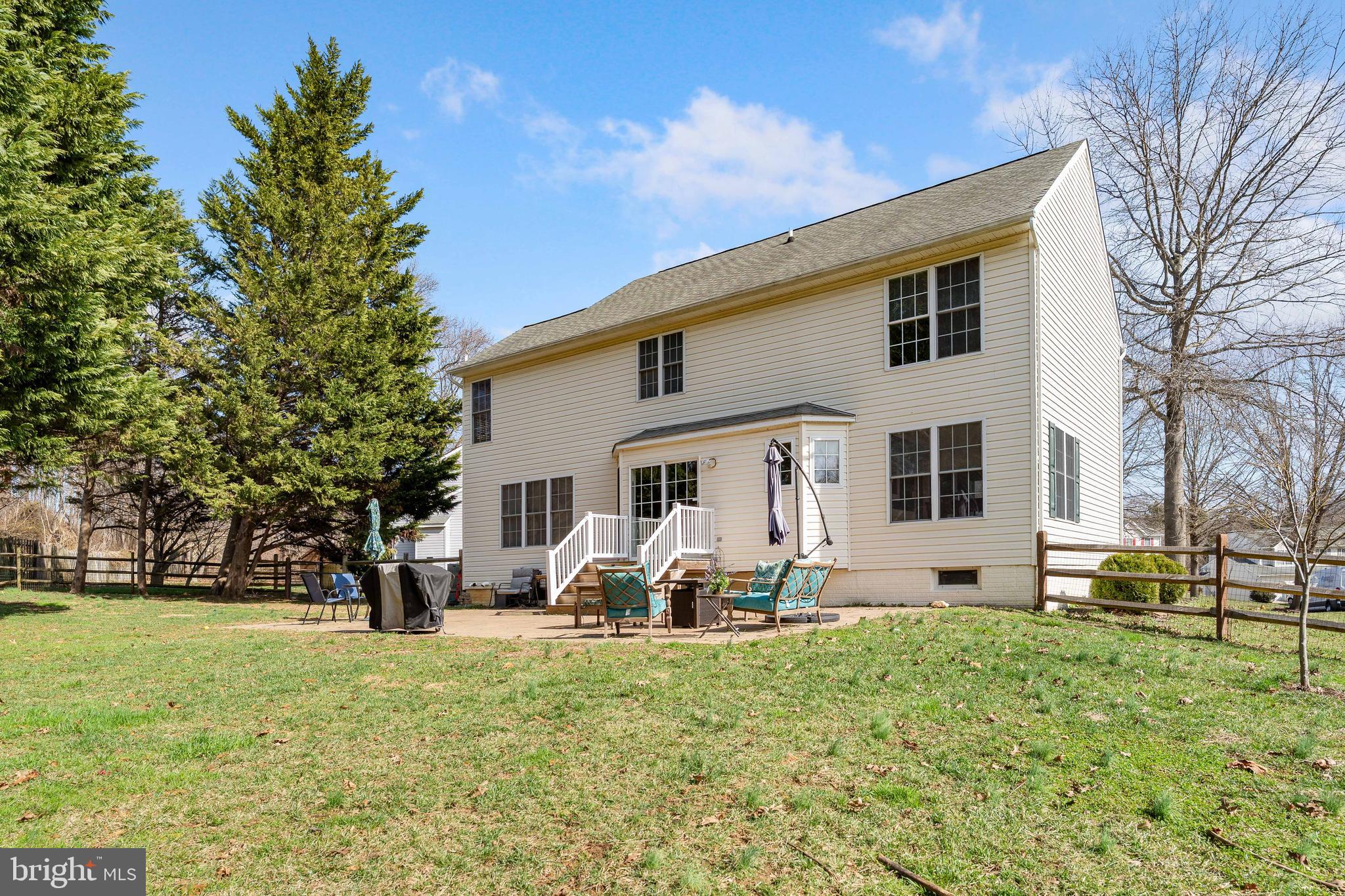 GALES MANOR - Residential