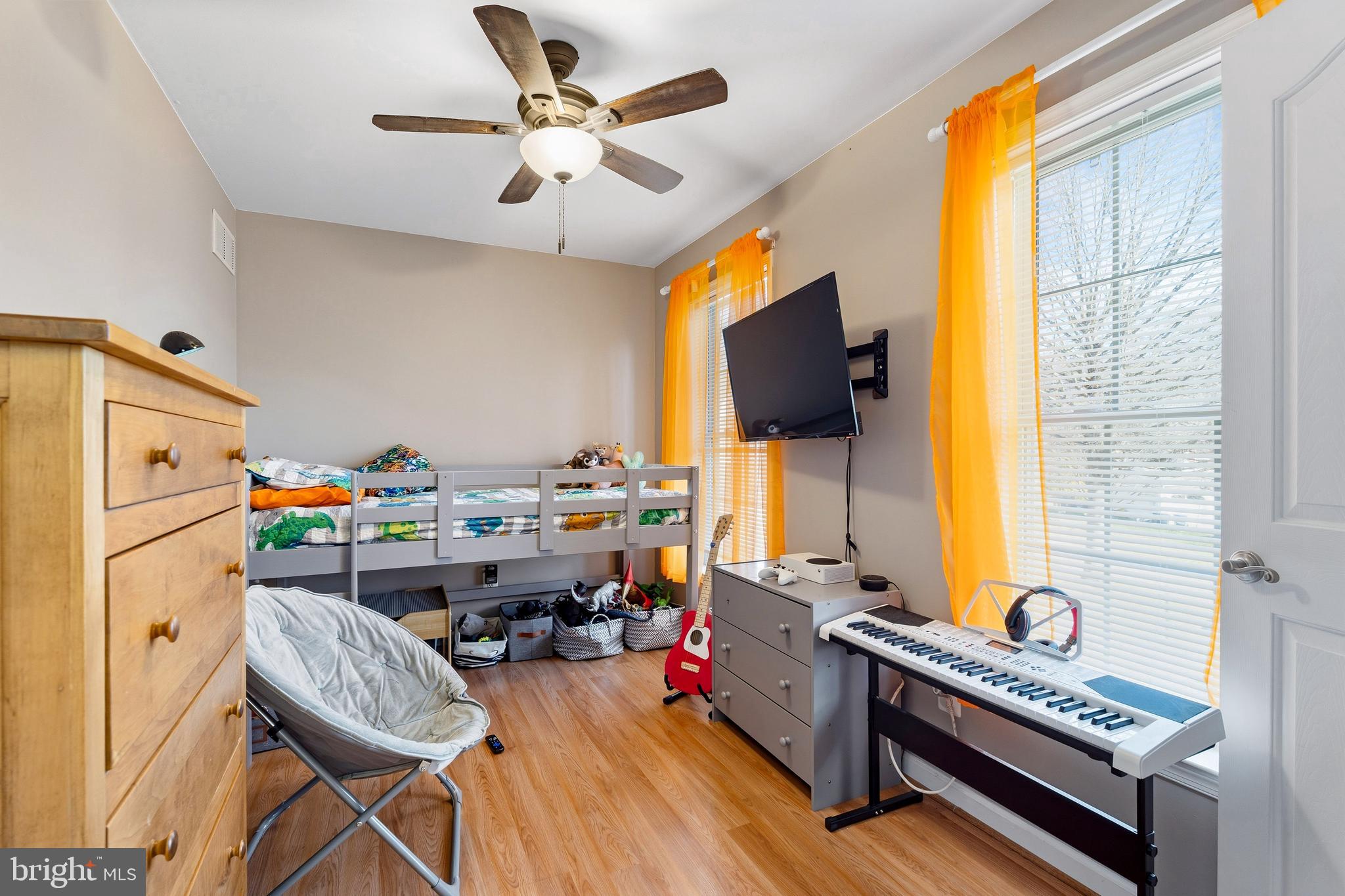 GALES MANOR - Residential