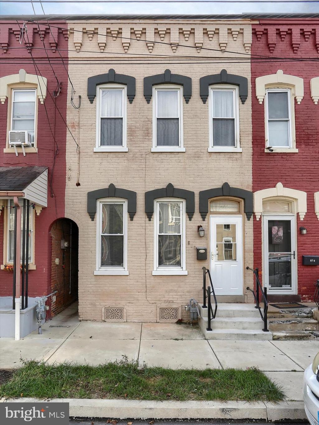 Photo of 616 Walnut Street, COLUMBIA, PA 17512 (MLS # PALA2077194)