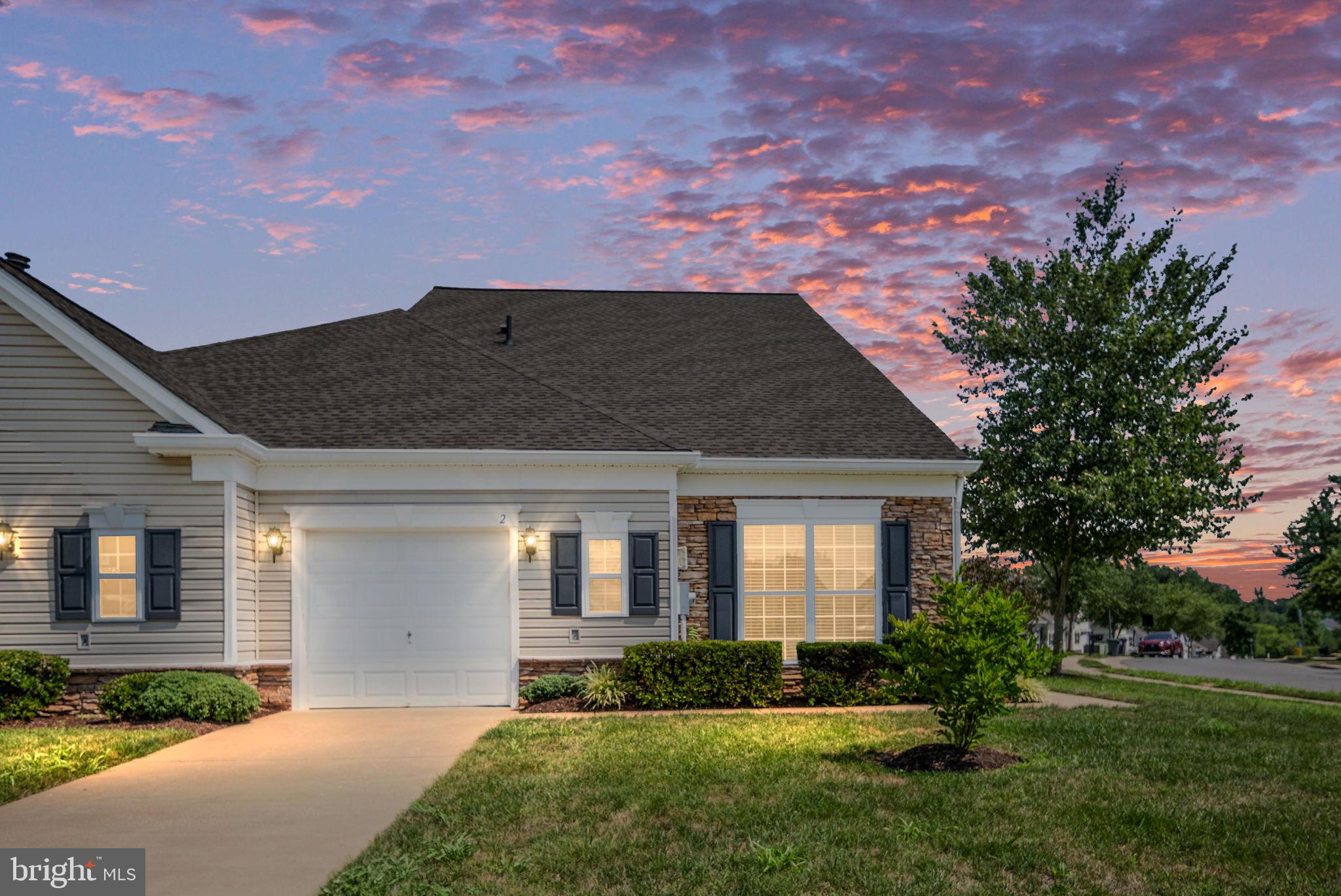 THE VILLAS AT FALLS RUN - Residential