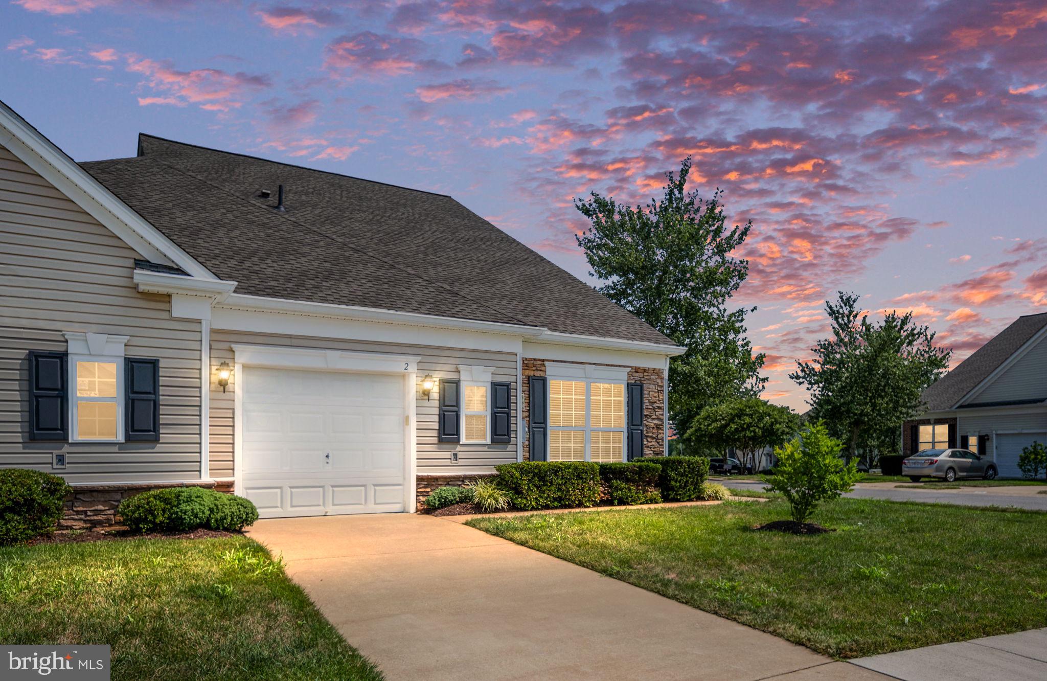 THE VILLAS AT FALLS RUN - Residential