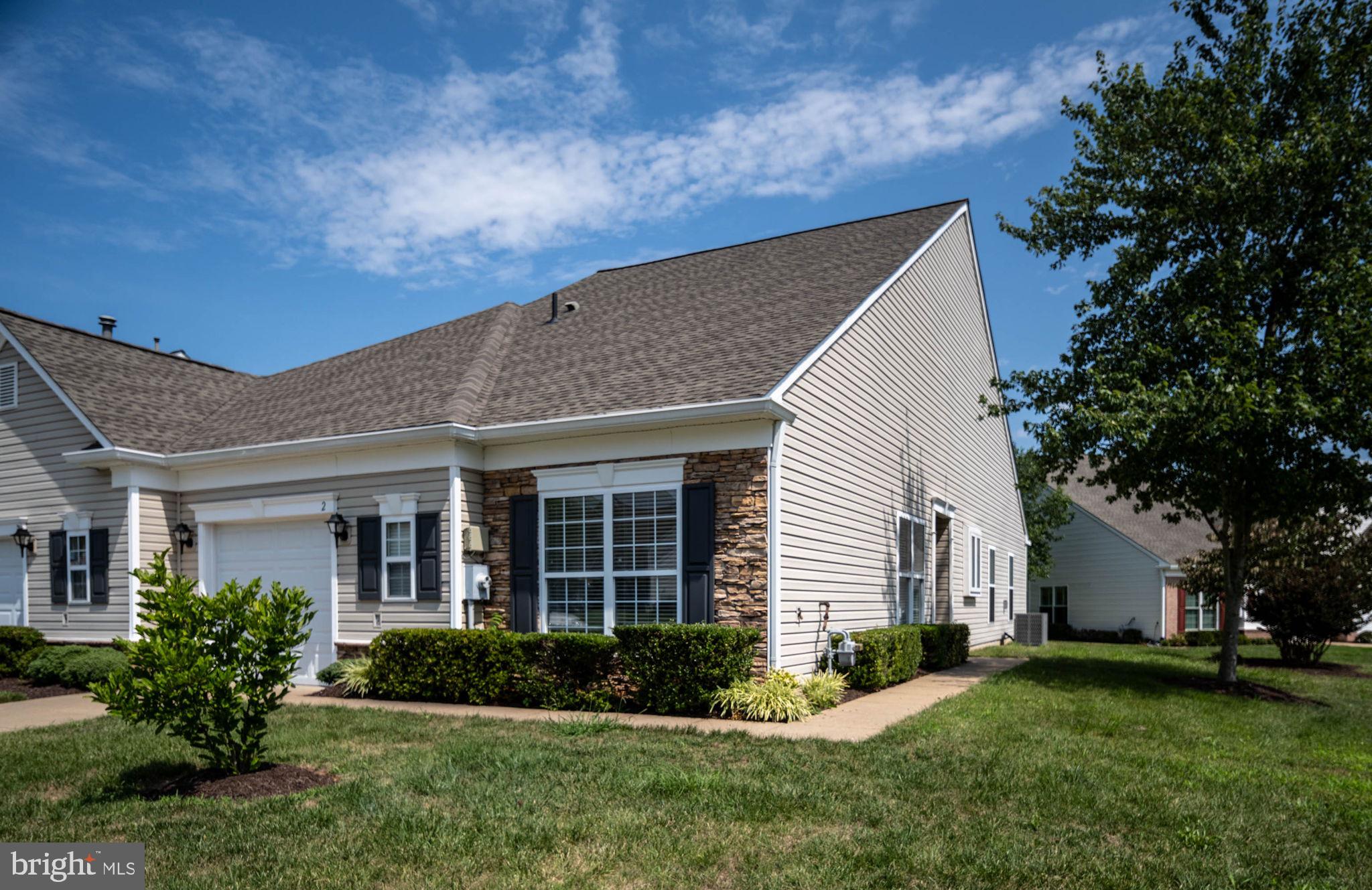 THE VILLAS AT FALLS RUN - Residential