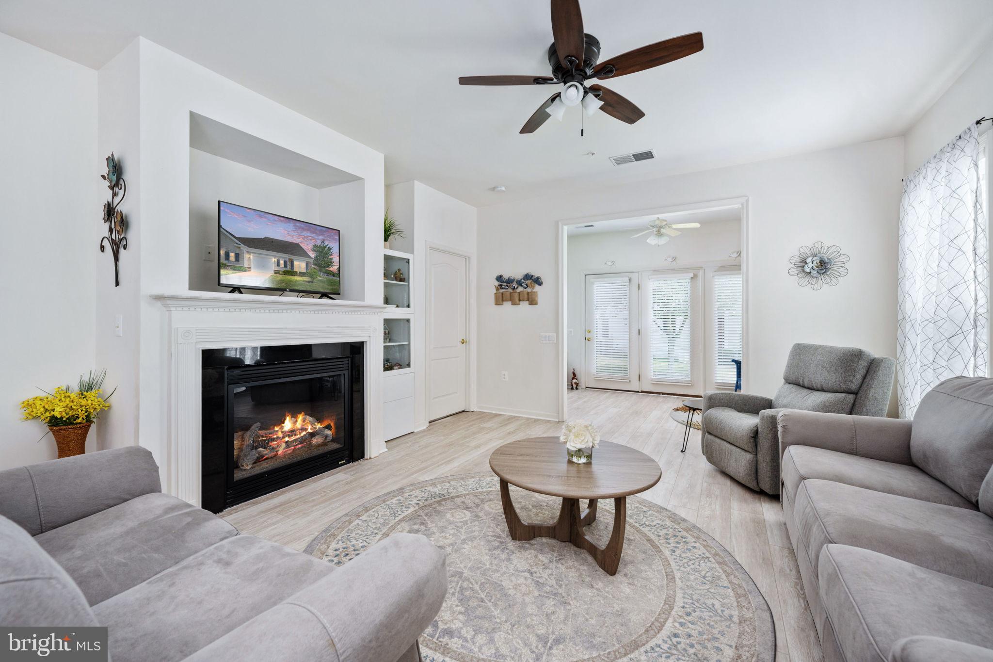 THE VILLAS AT FALLS RUN - Residential