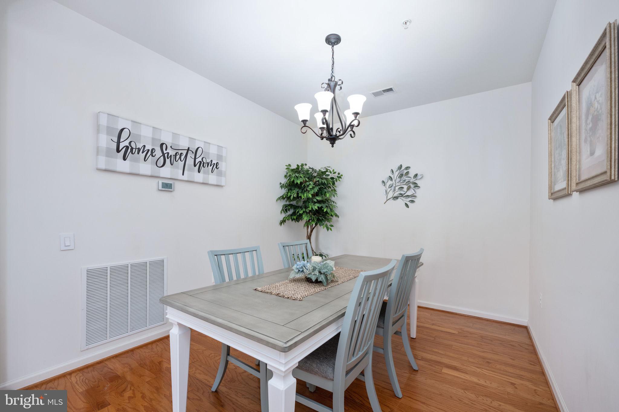 THE VILLAS AT FALLS RUN - Residential