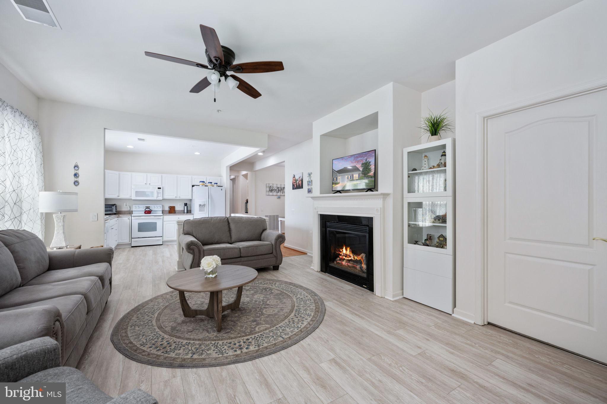 THE VILLAS AT FALLS RUN - Residential