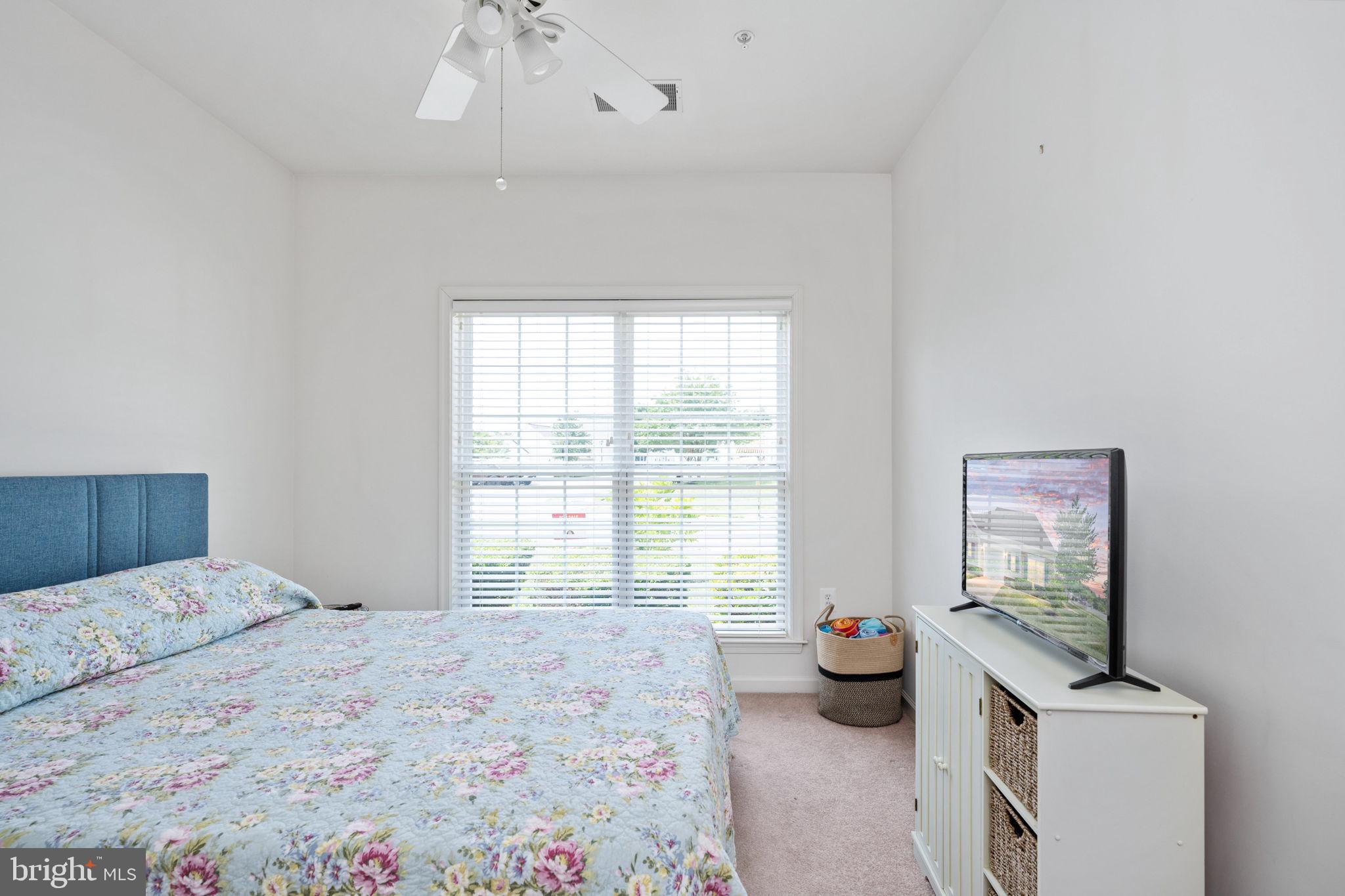 THE VILLAS AT FALLS RUN - Residential