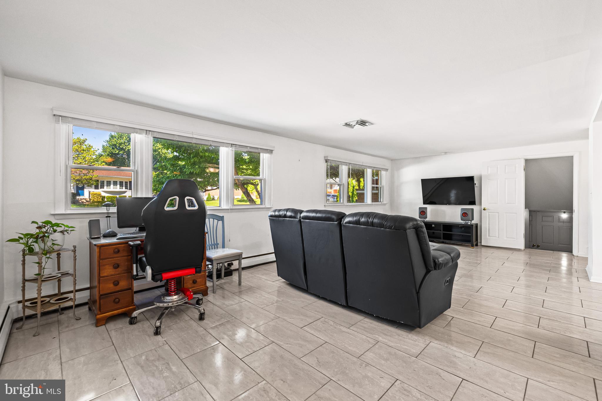 FOUNTAIN HILL - Residential