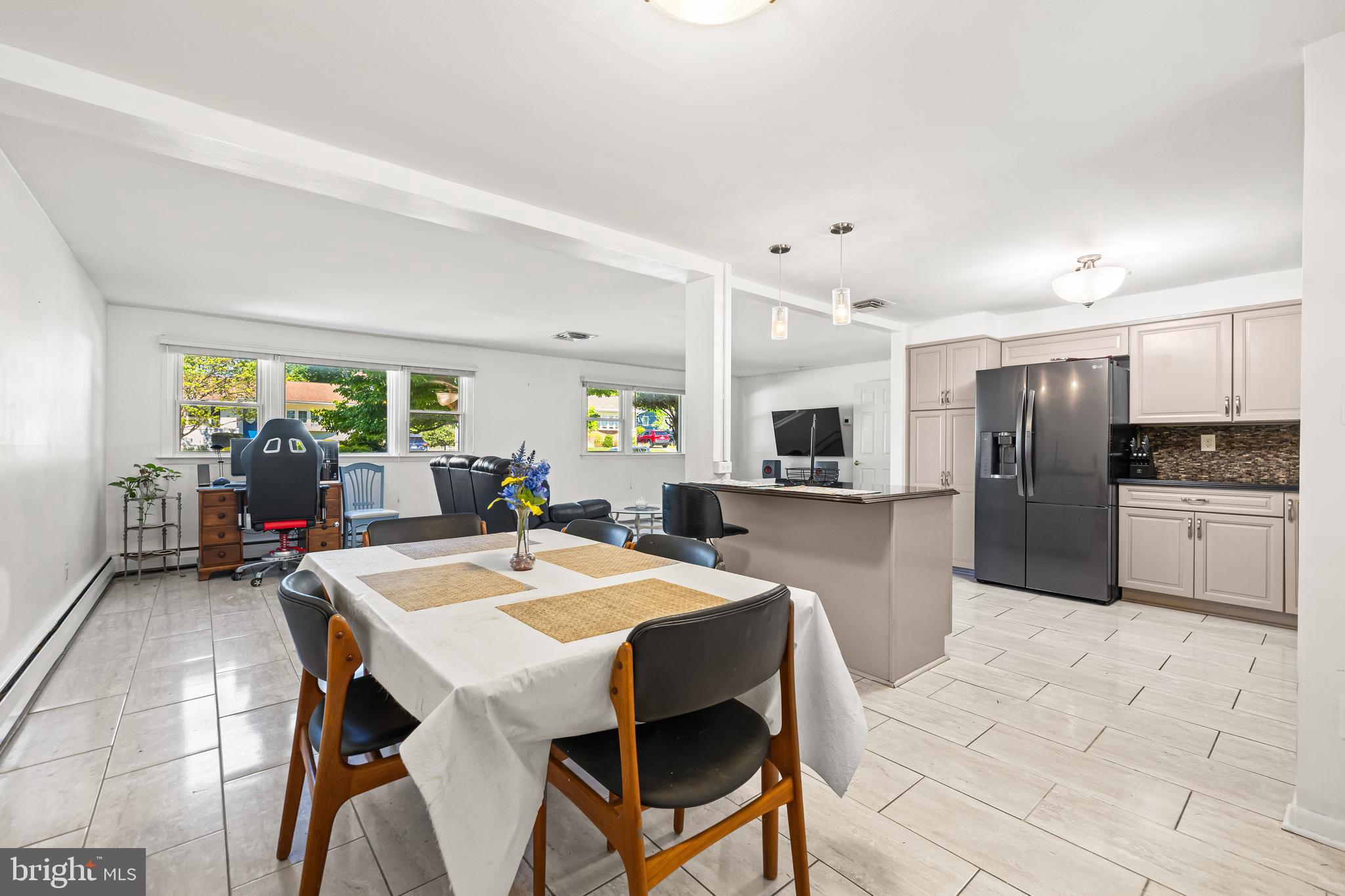 FOUNTAIN HILL - Residential