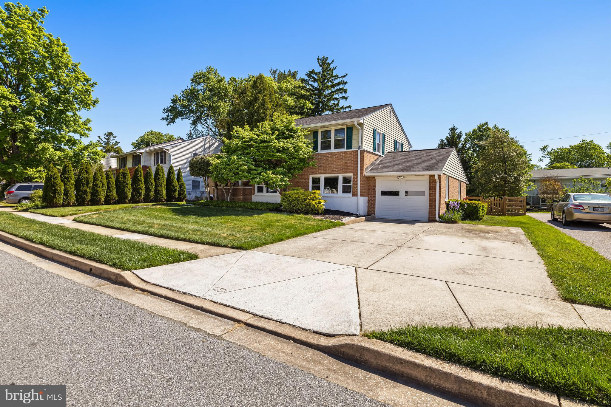 FOUNTAIN HILL - Residential