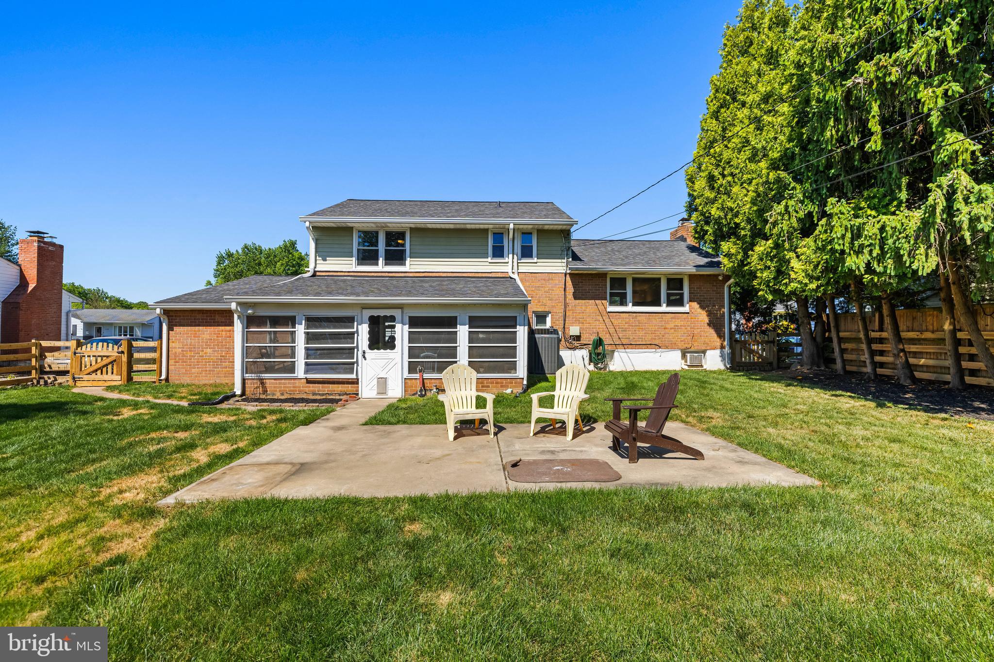 FOUNTAIN HILL - Residential