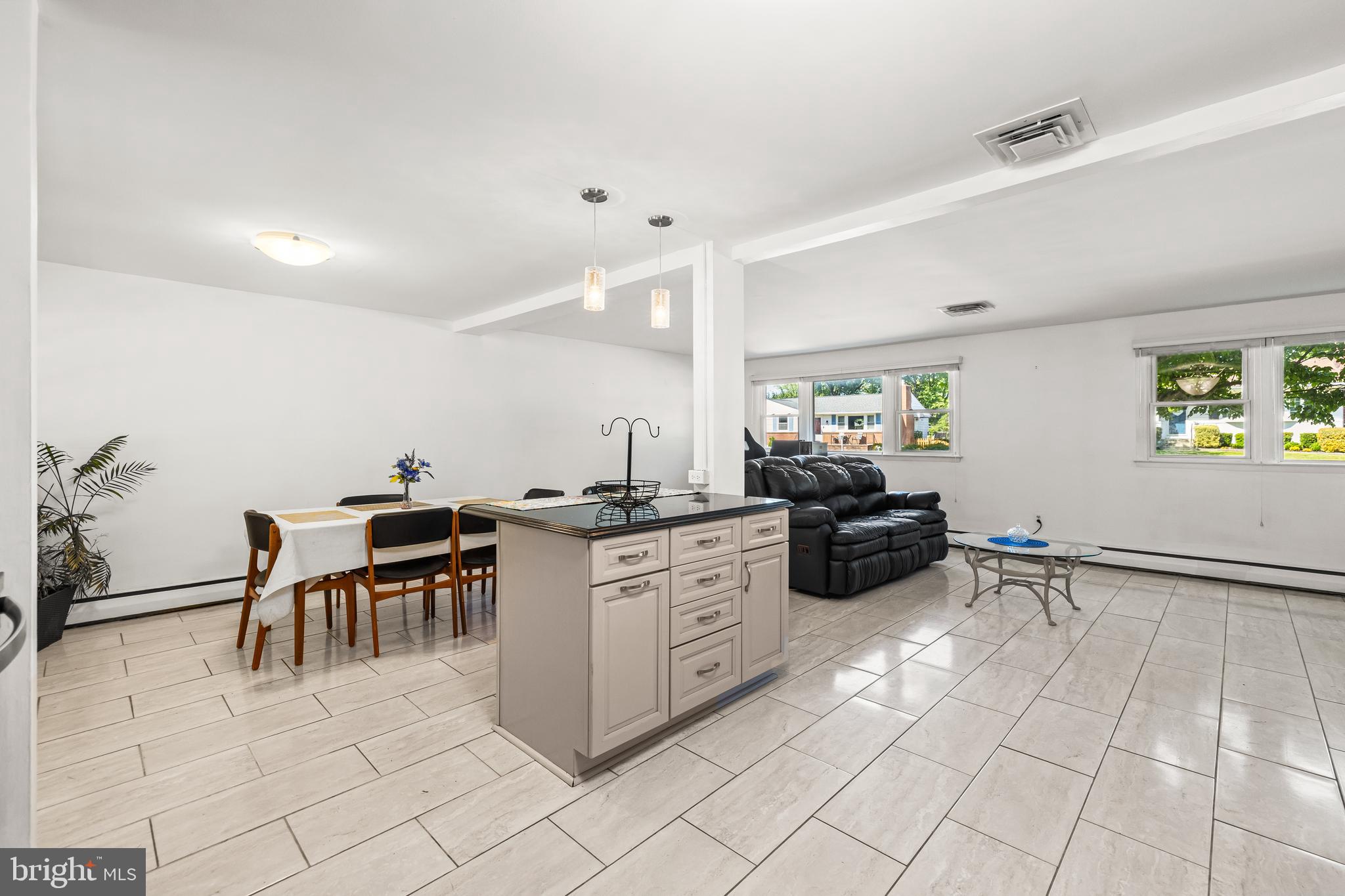 FOUNTAIN HILL - Residential