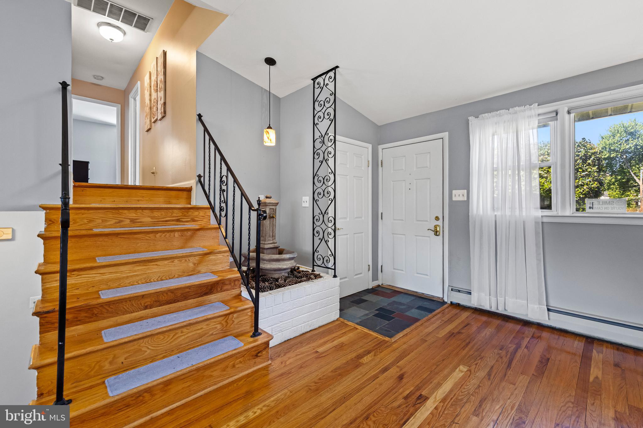 FOUNTAIN HILL - Residential