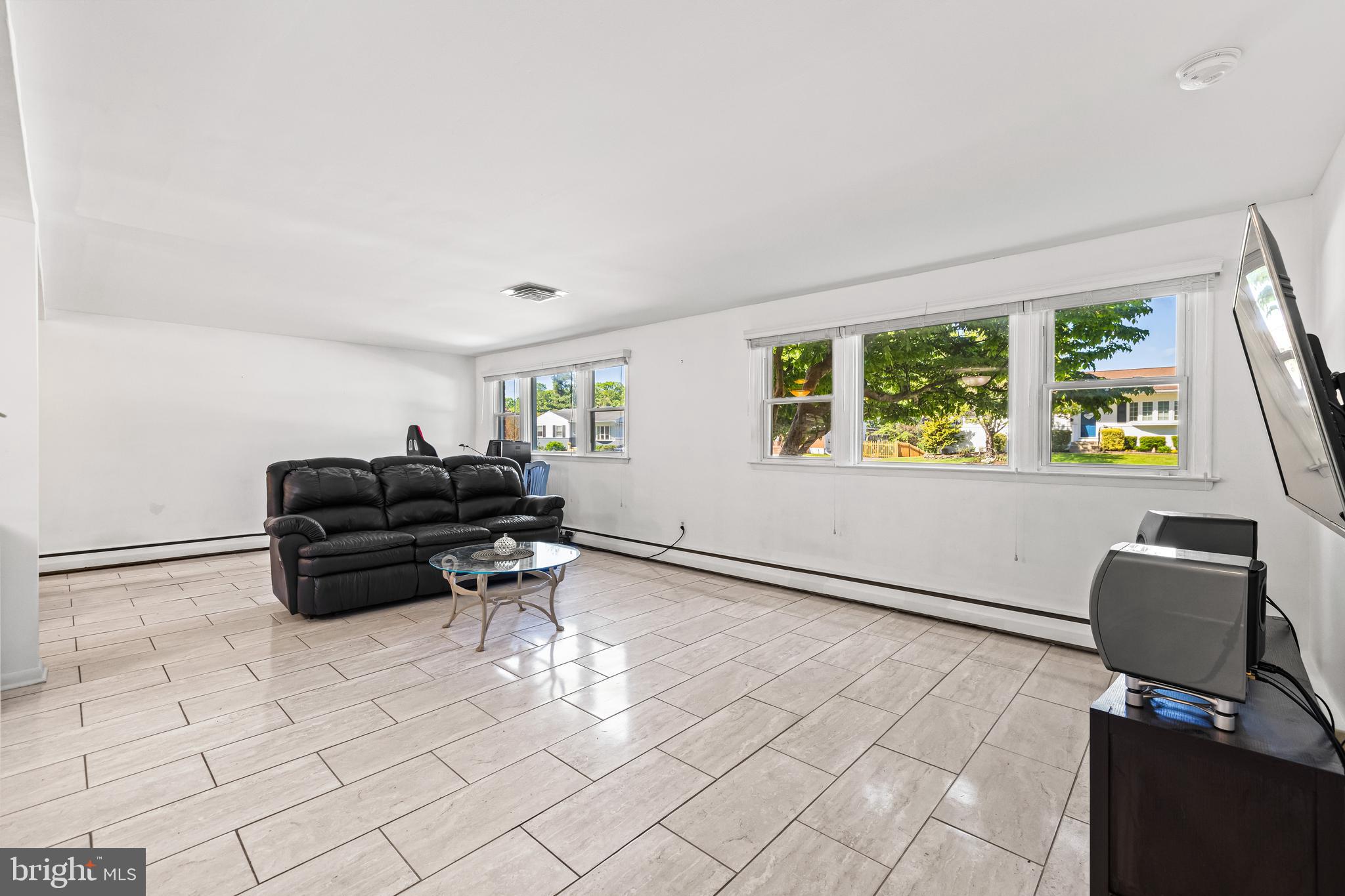 FOUNTAIN HILL - Residential