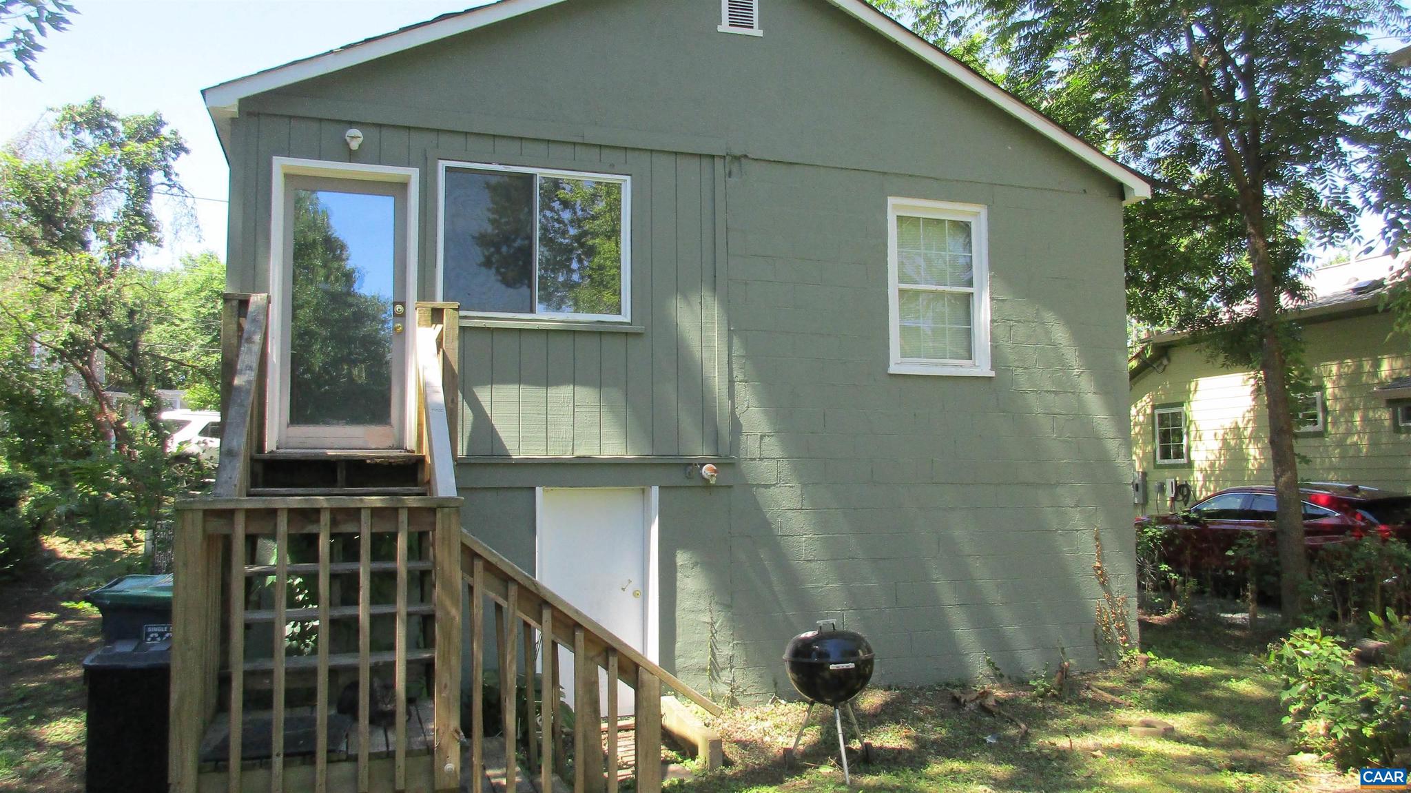 BELMONT - Residential Lease