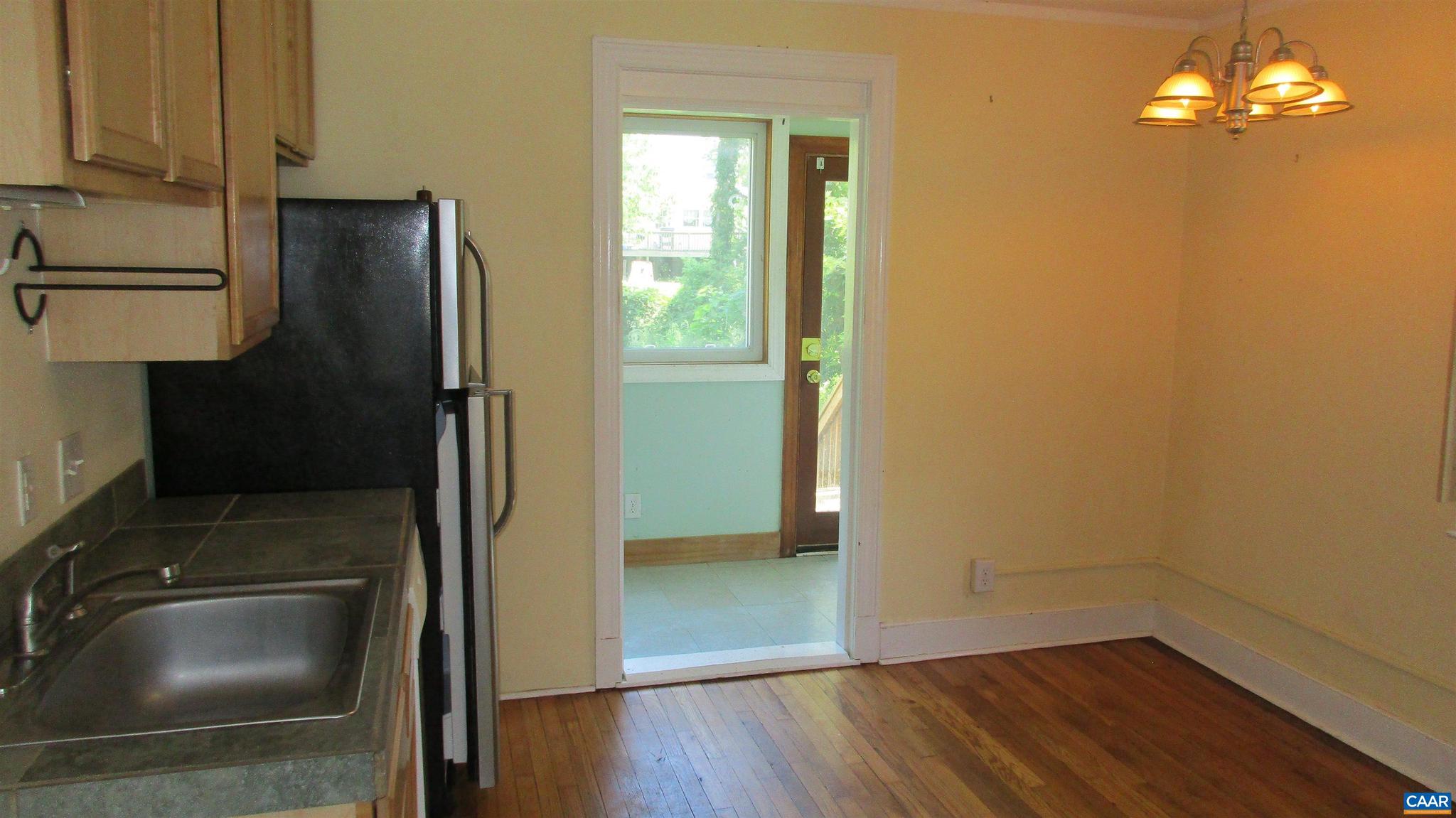 BELMONT - Residential Lease