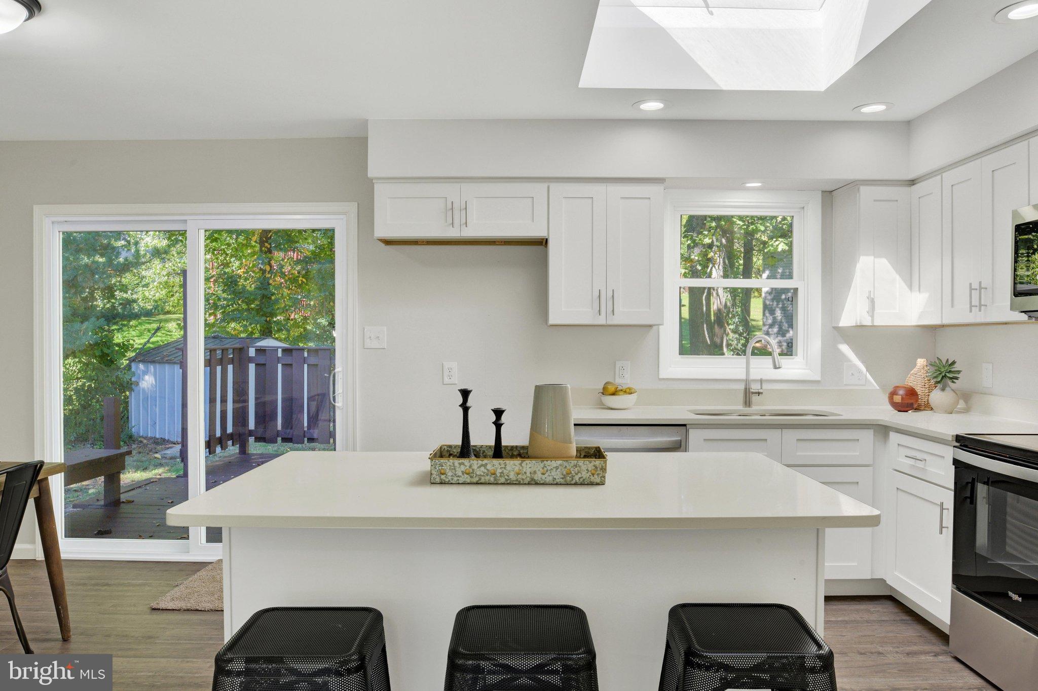 35 WHITE OAK LANE
