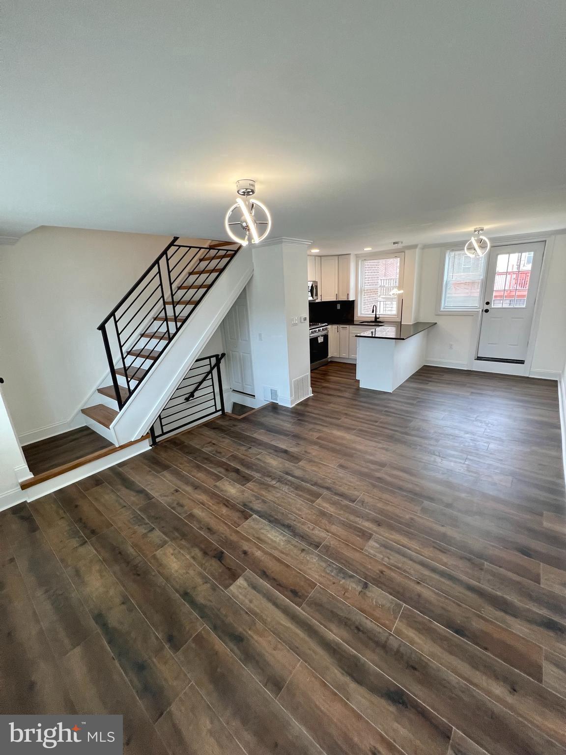 JUNIATA - Residential