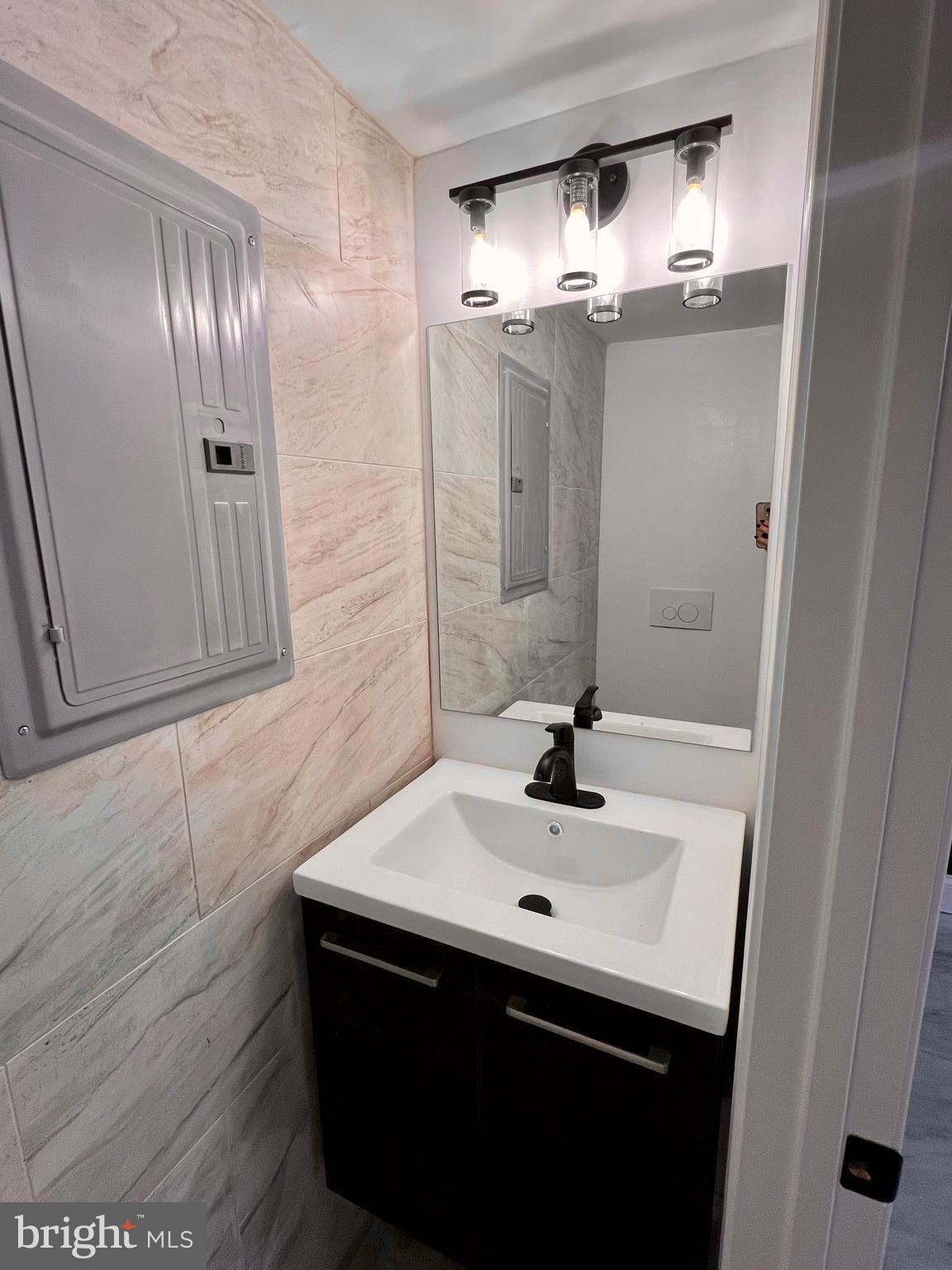 JUNIATA - Residential