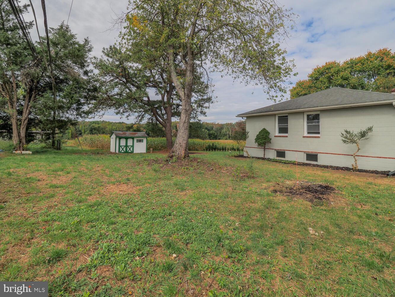 ABERDEEN HILLS - Residential