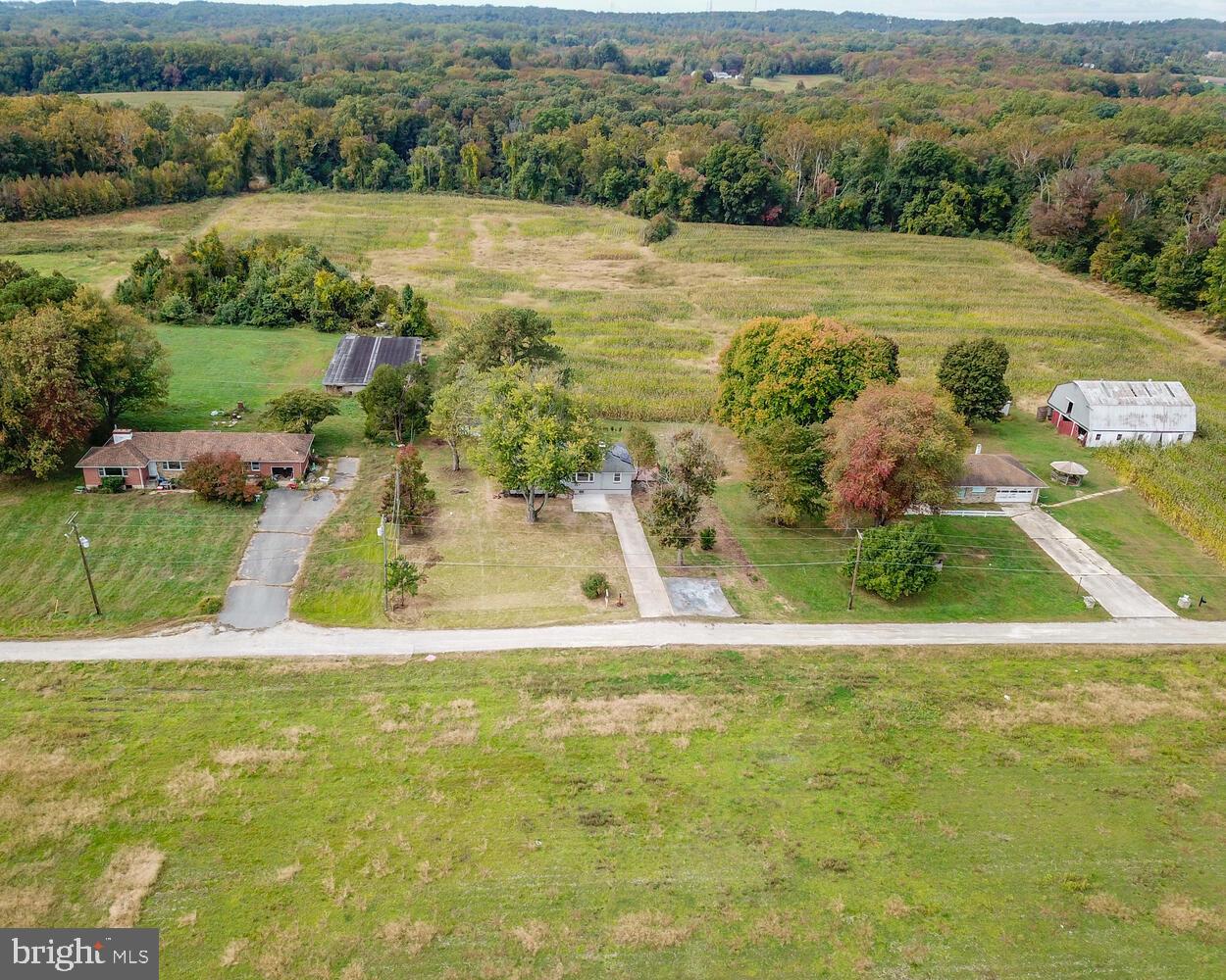 ABERDEEN HILLS - Residential