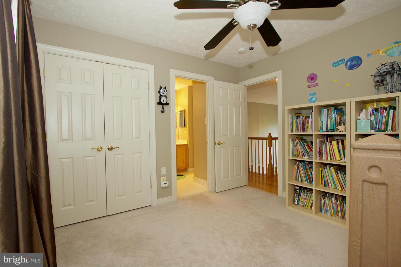 CAMPUS HILLS ESTATES - Residential