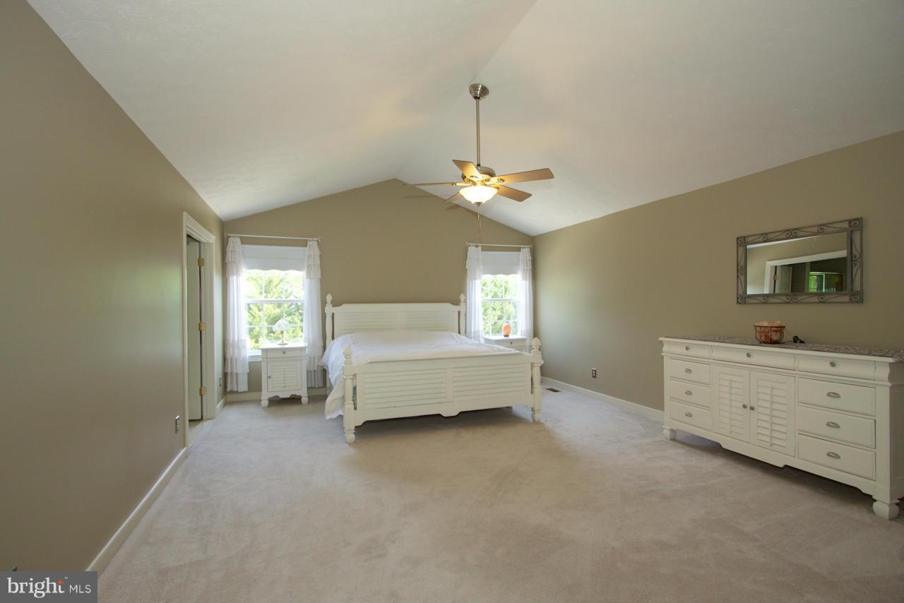 CAMPUS HILLS ESTATES - Residential