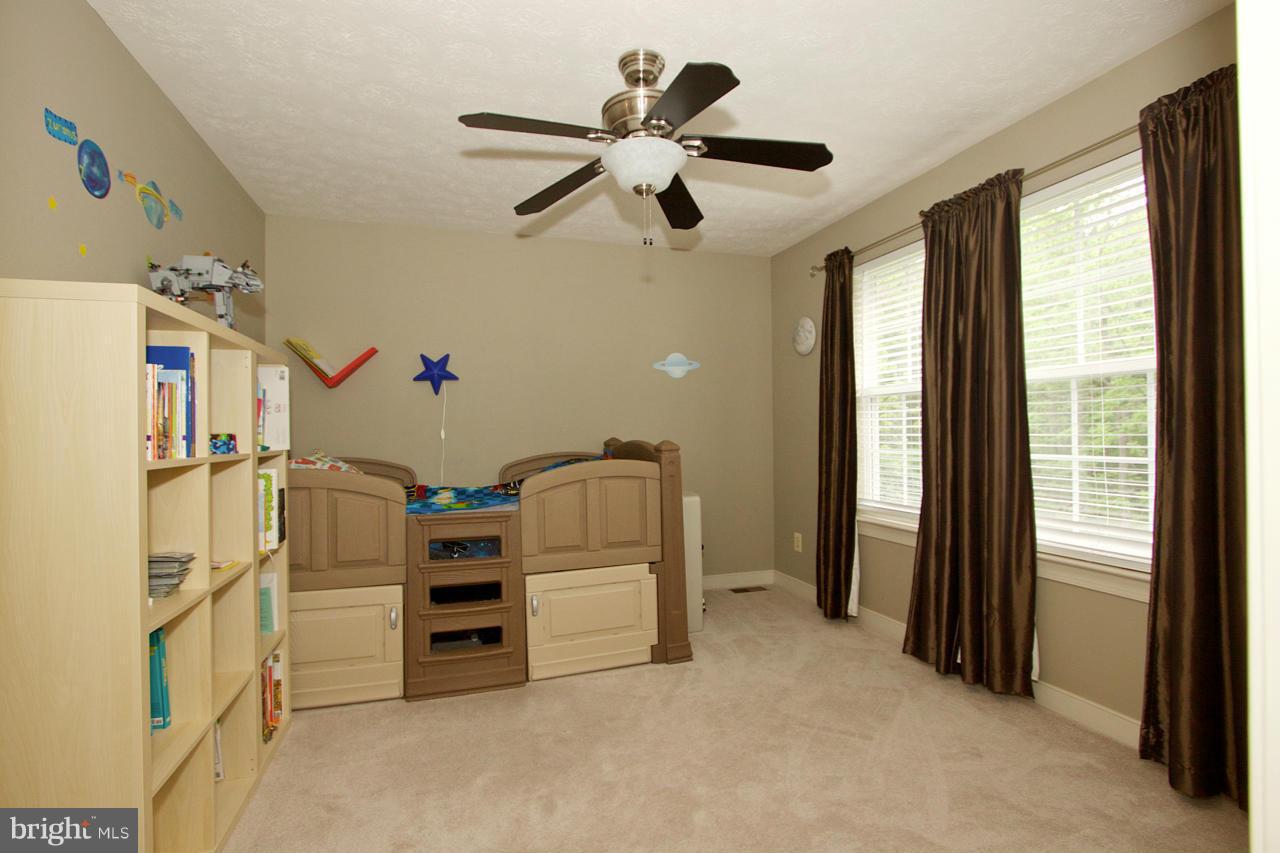 CAMPUS HILLS ESTATES - Residential