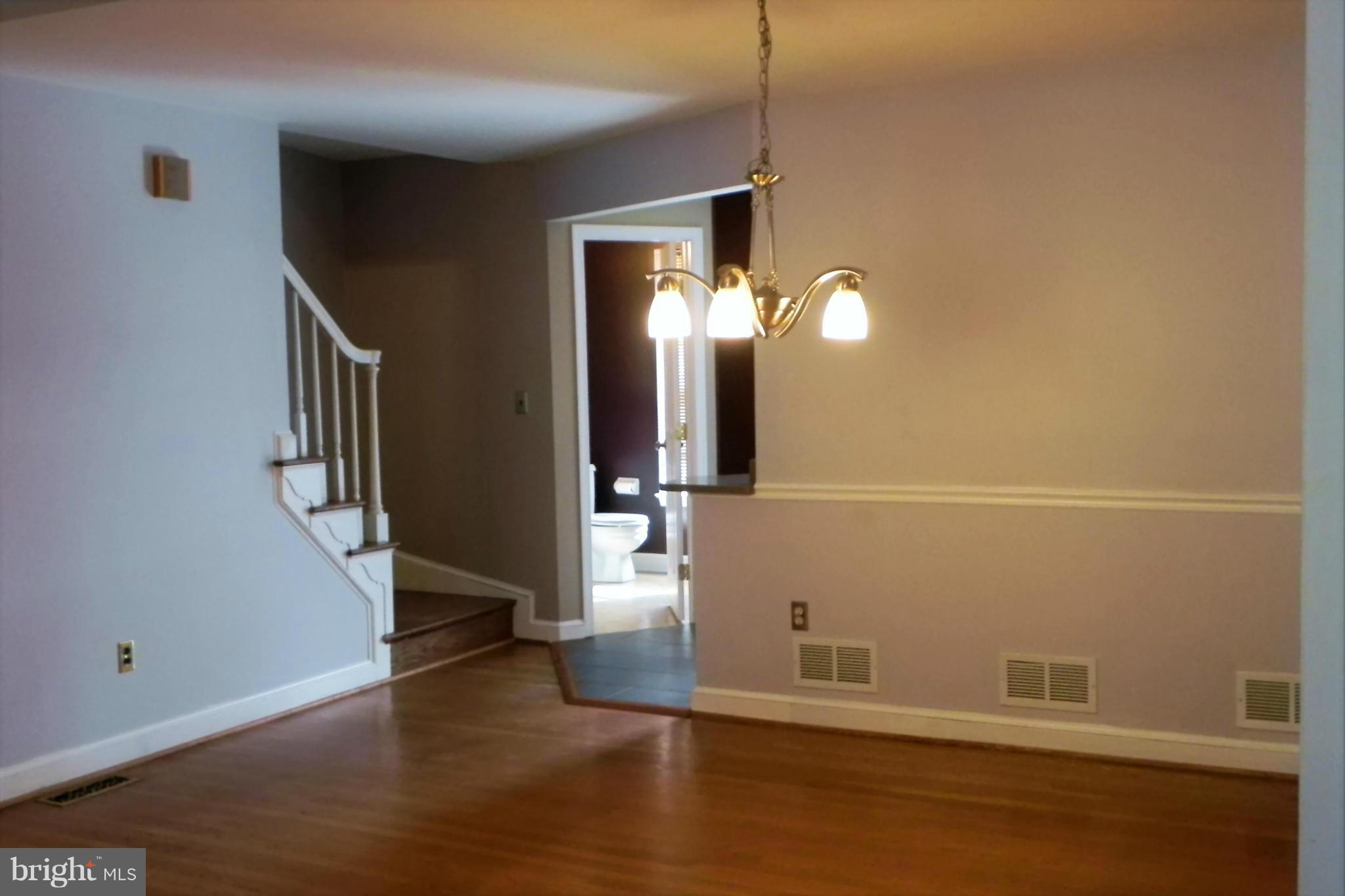 OAK CLUSTER - Residential Lease