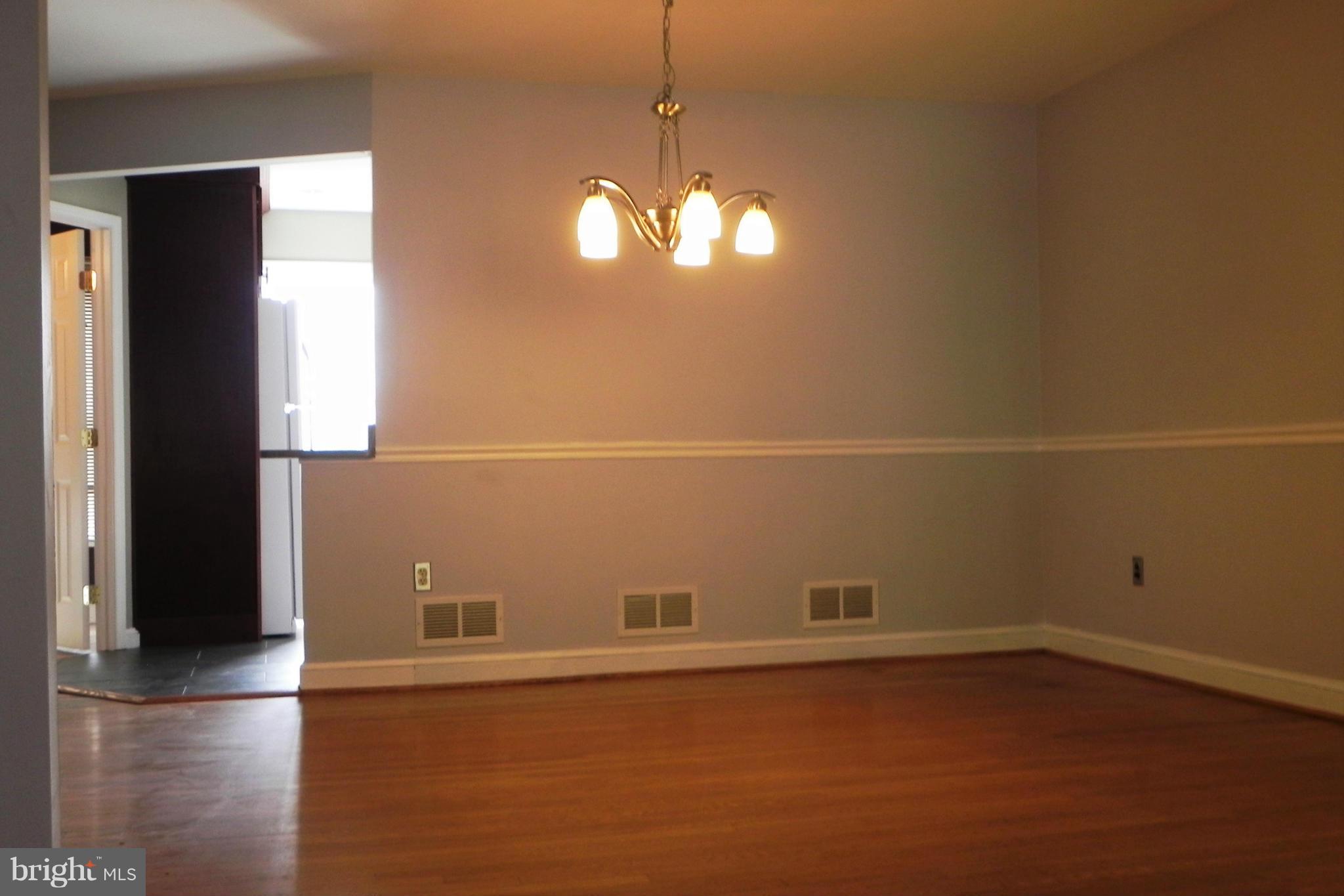 OAK CLUSTER - Residential Lease