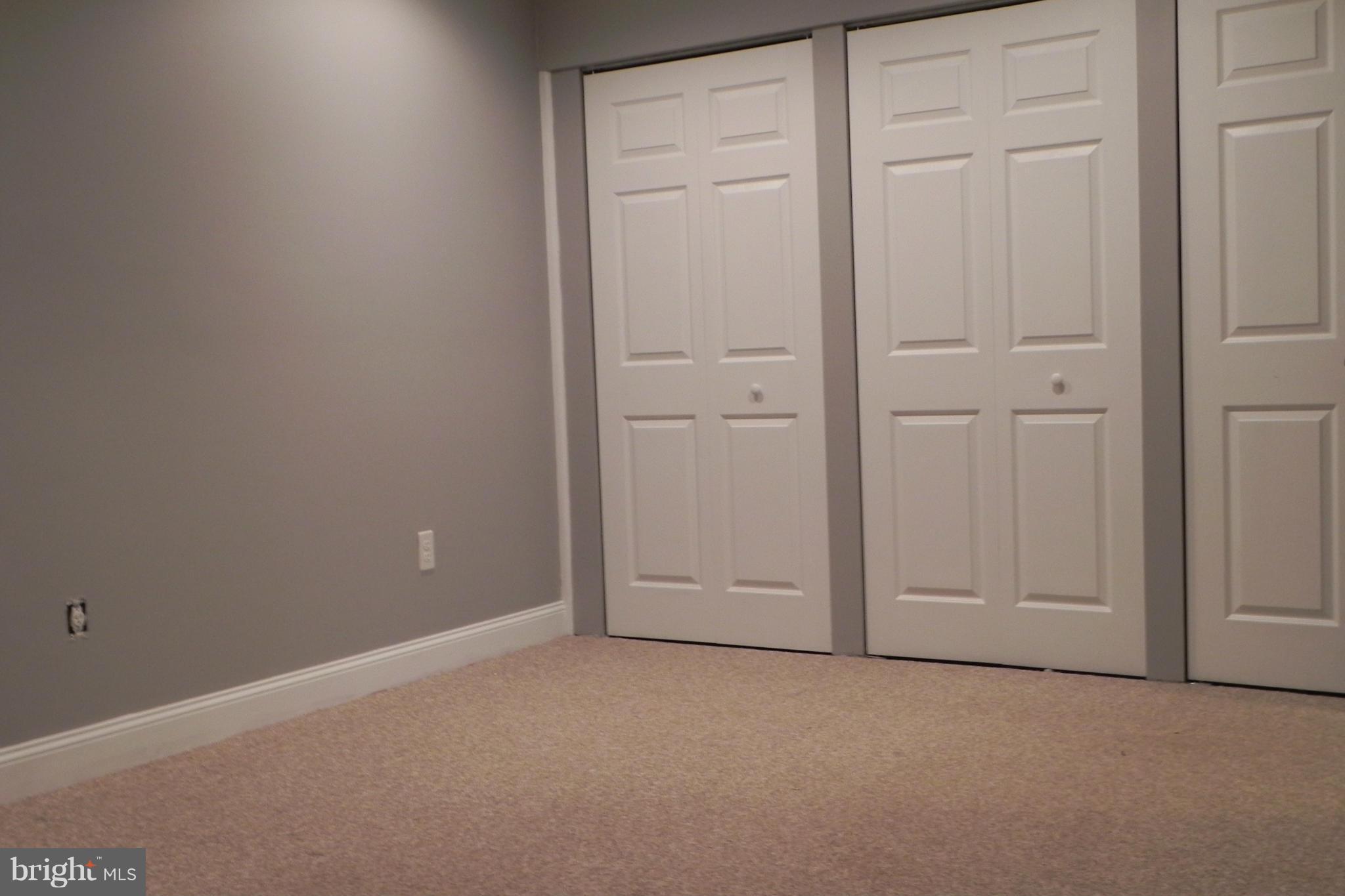 OAK CLUSTER - Residential Lease