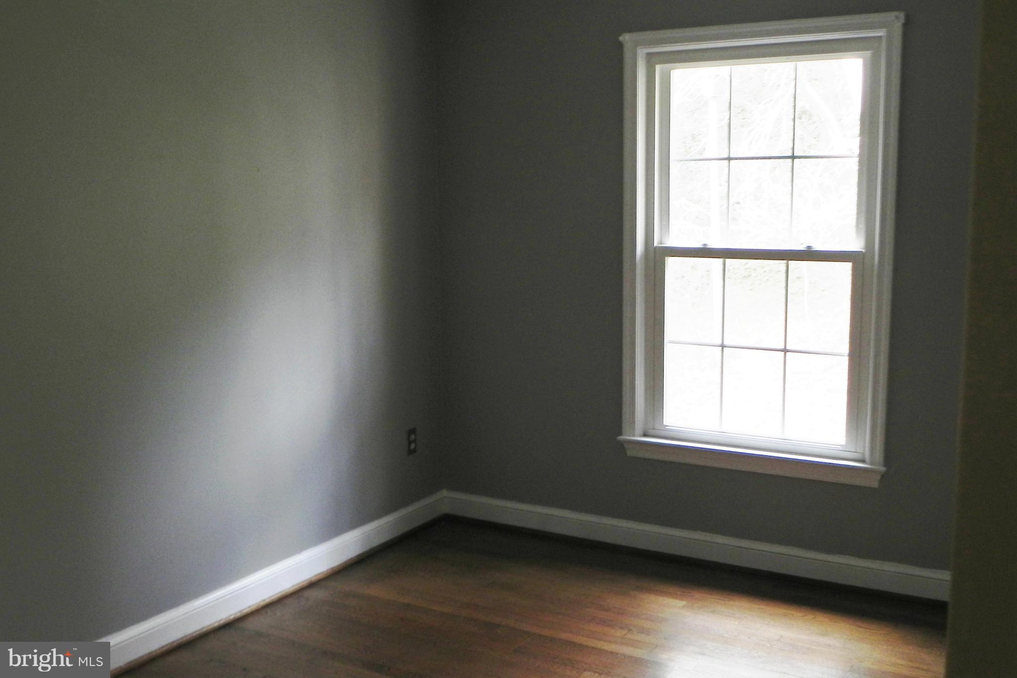 OAK CLUSTER - Residential Lease