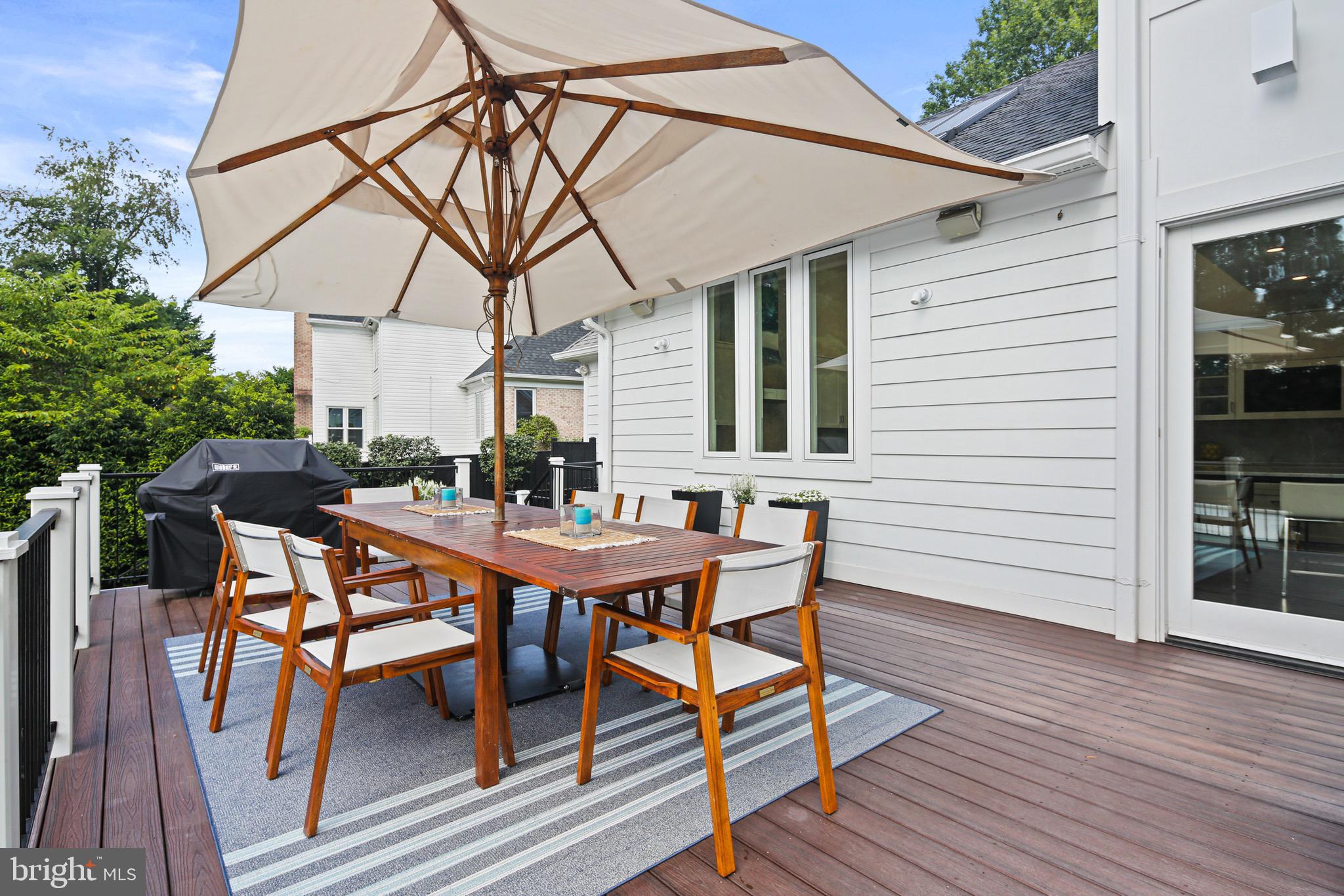 KENTSDALE ESTATES - Residential