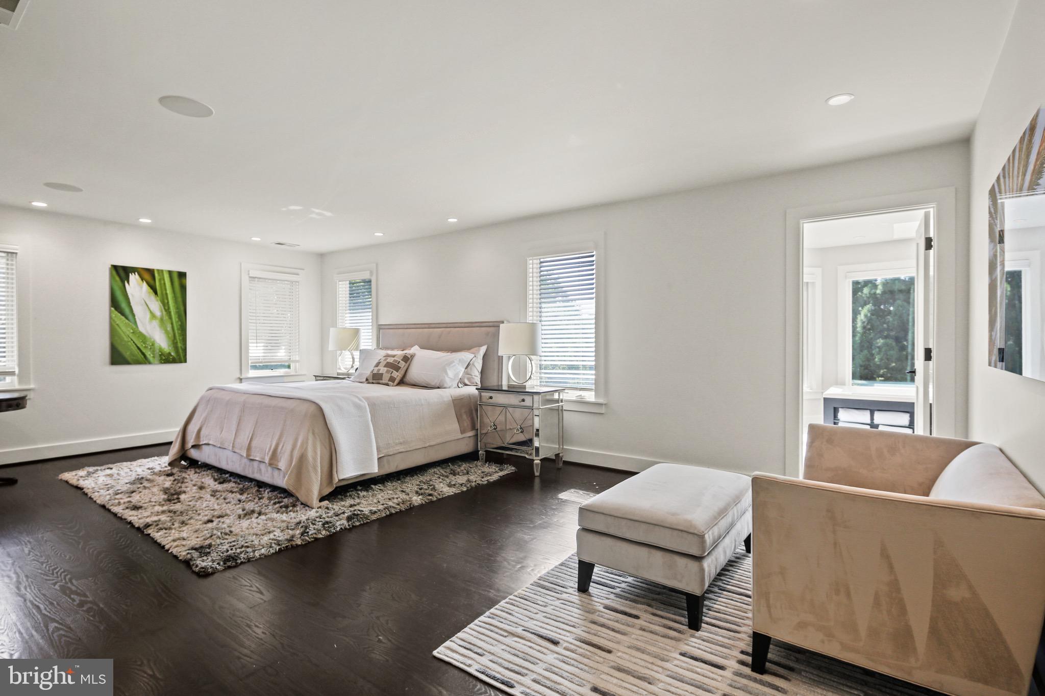 KENTSDALE ESTATES - Residential