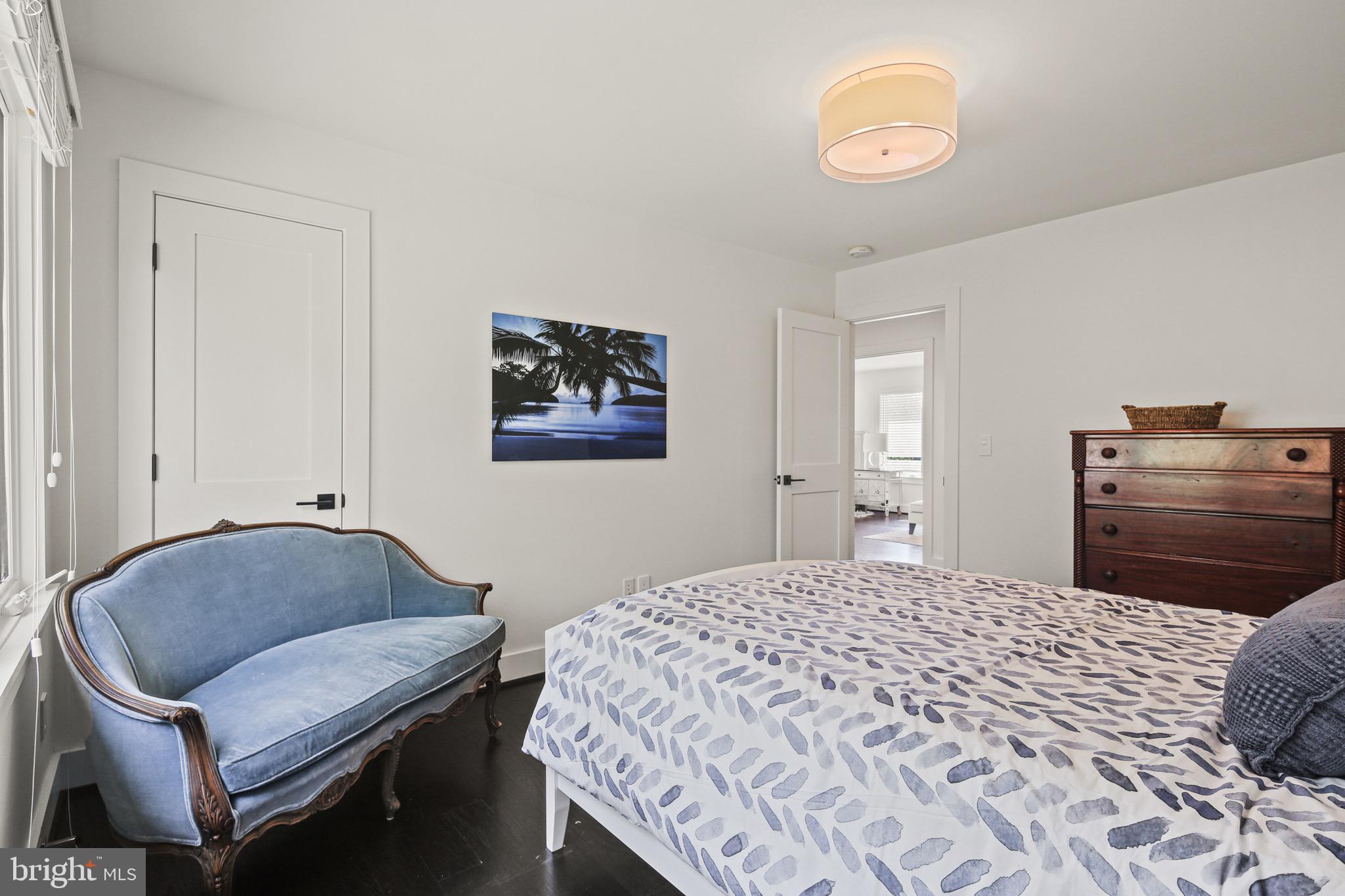 KENTSDALE ESTATES - Residential