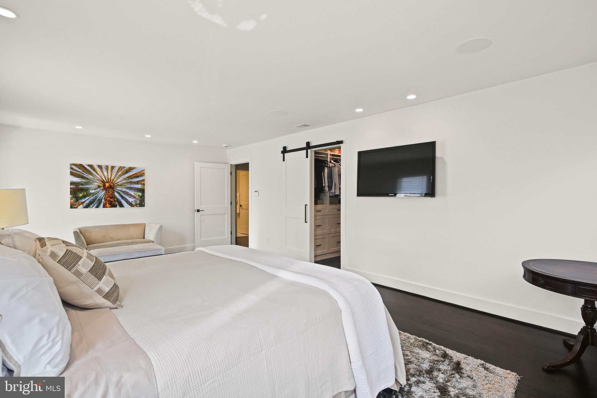 KENTSDALE ESTATES - Residential