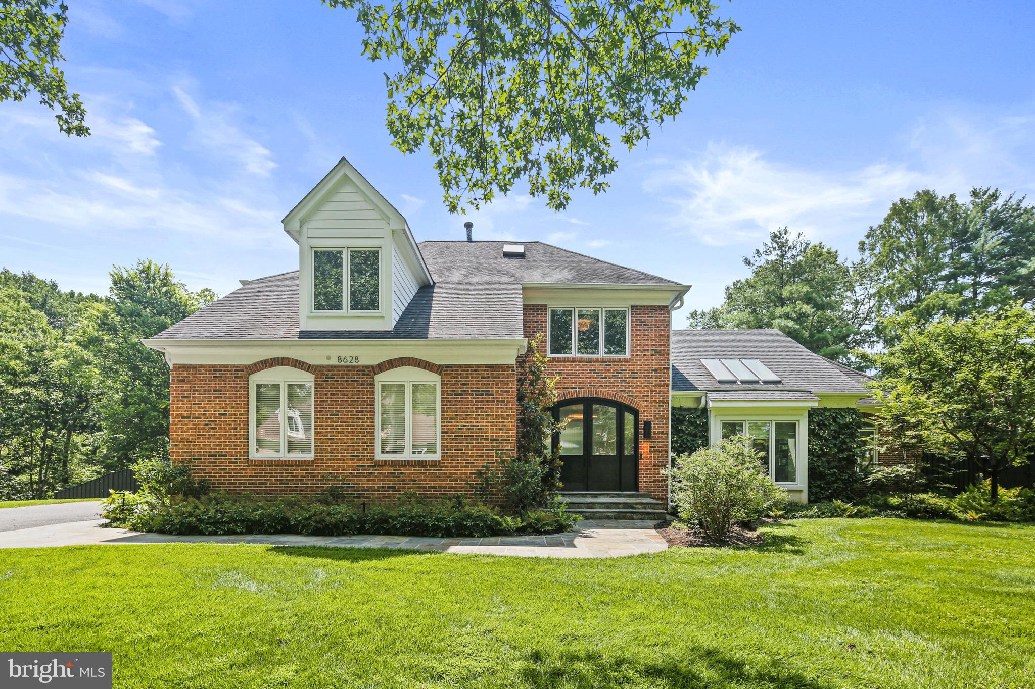 KENTSDALE ESTATES - Residential